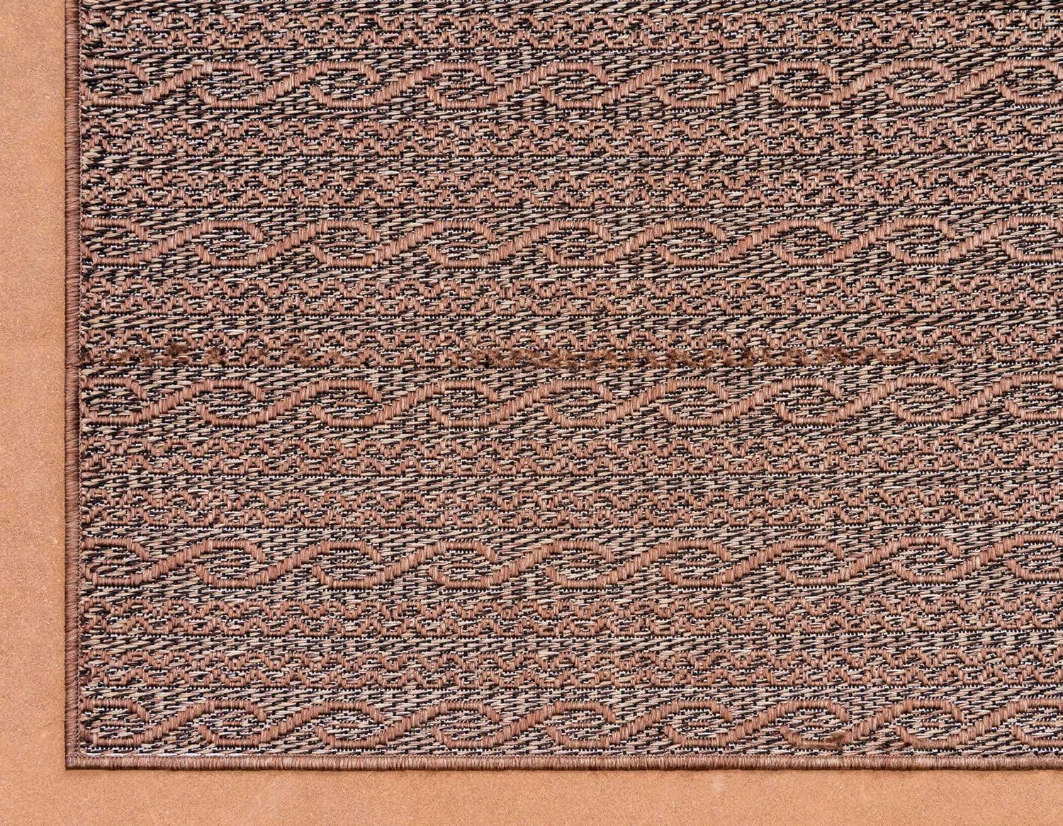 Unique Loom Outdoor Modern Collection Area Rug - Links (3' 3" x 5' 1" Rectangle Brown/Black)