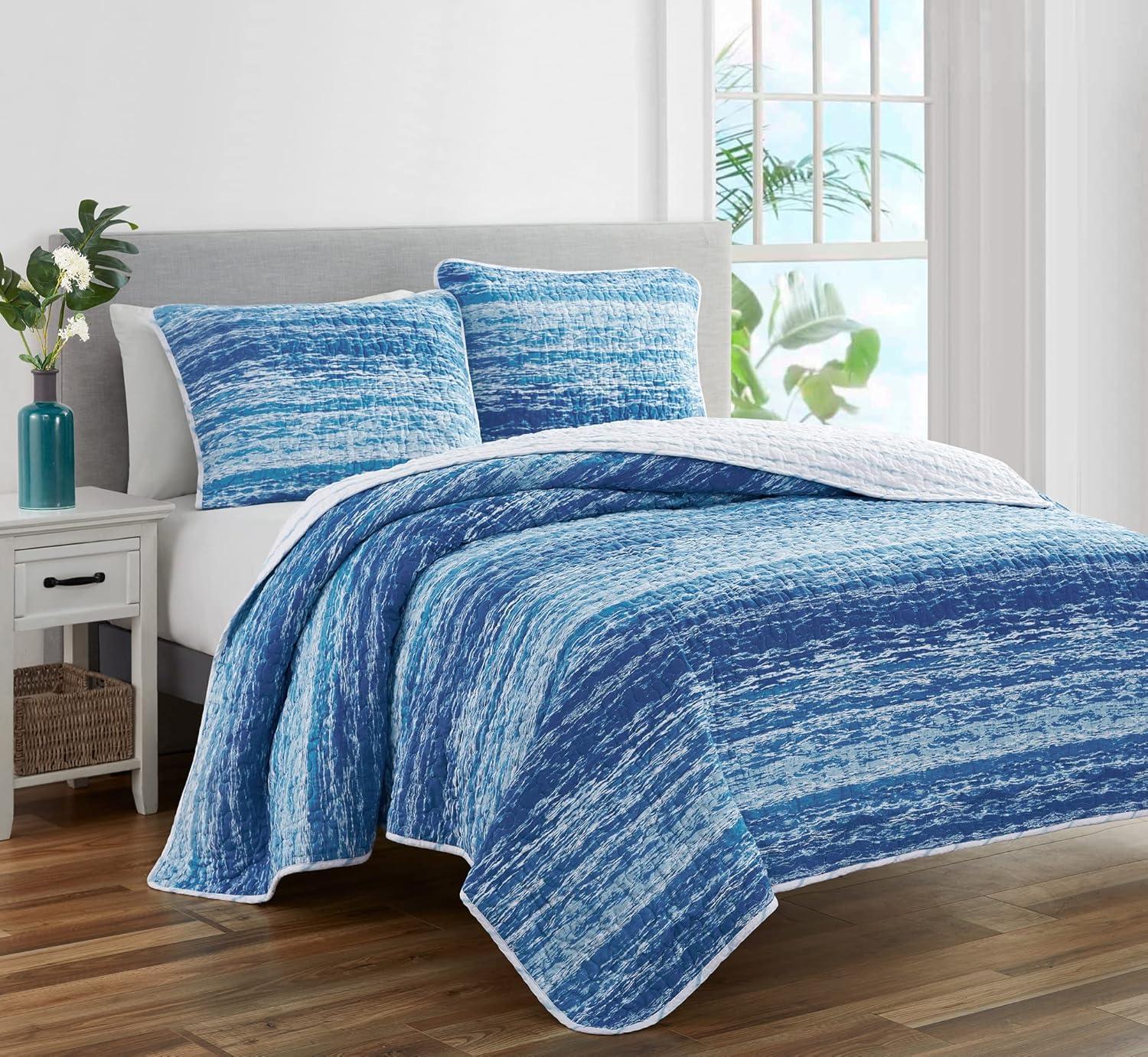 DESIGN STUDIO Ocean Stripe Blue All-Season Reversible Cotton Quilt Set