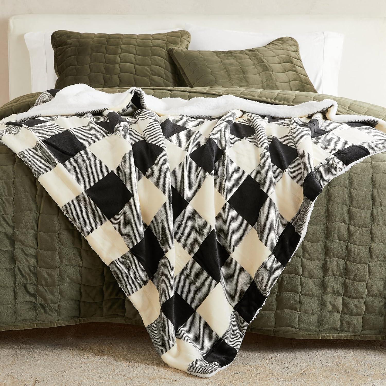 Great Bay Home Cozy Plush / Sherpa Reversible Throw Blanket, 50" x 60", Black / White Buffalo Check