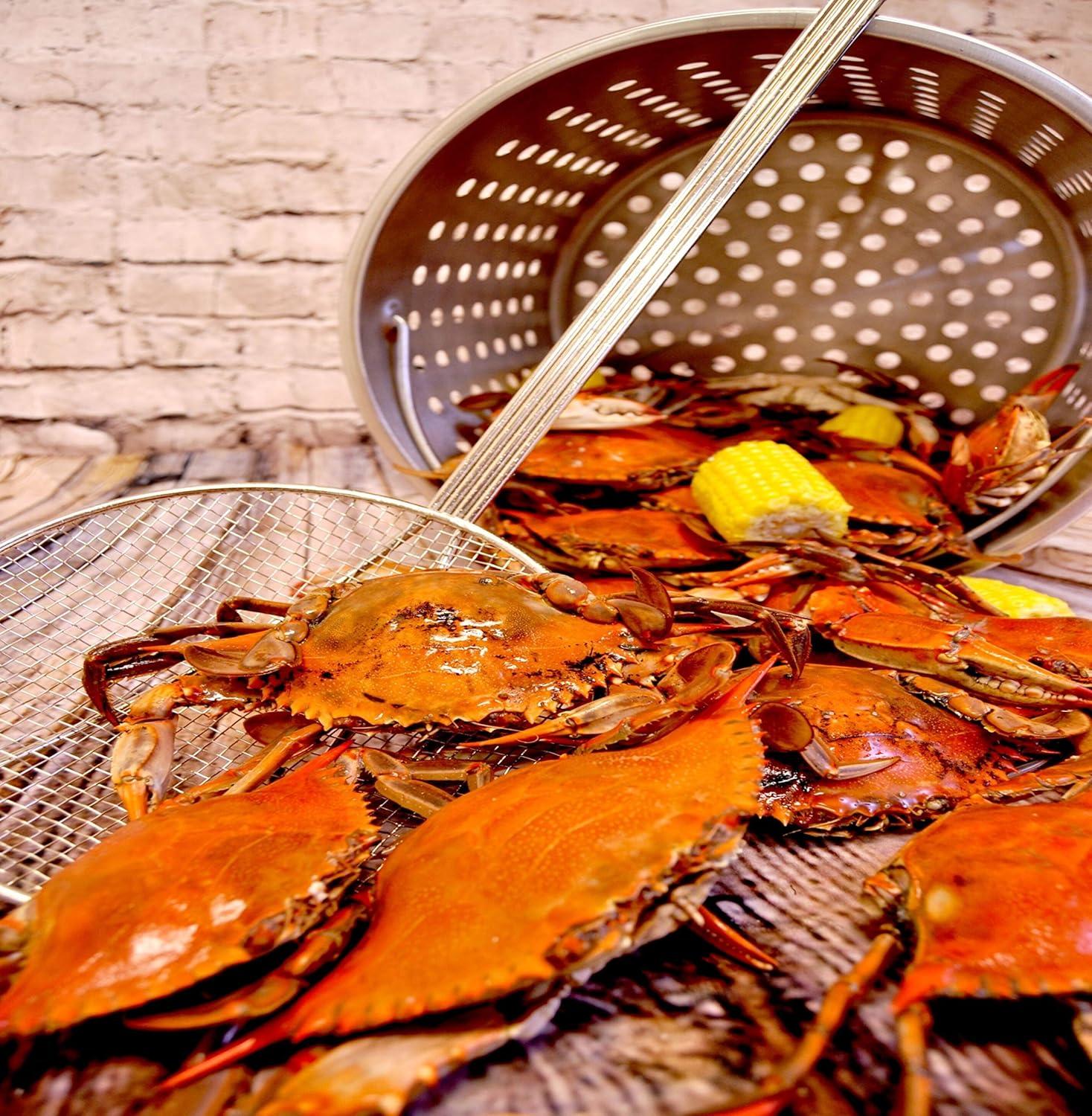 Bayou Classic 1140 40-qt Stainless Stockpot w/ Elevated Steam Basket and Spigot Features Stainless Ball Valve Spigot