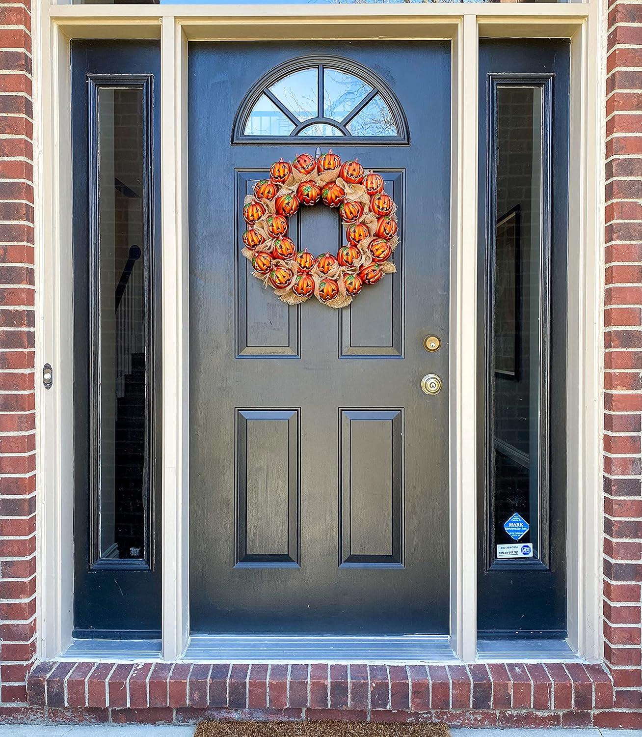 20" Round Burlap and Plastic Pumpkin Halloween Wreath