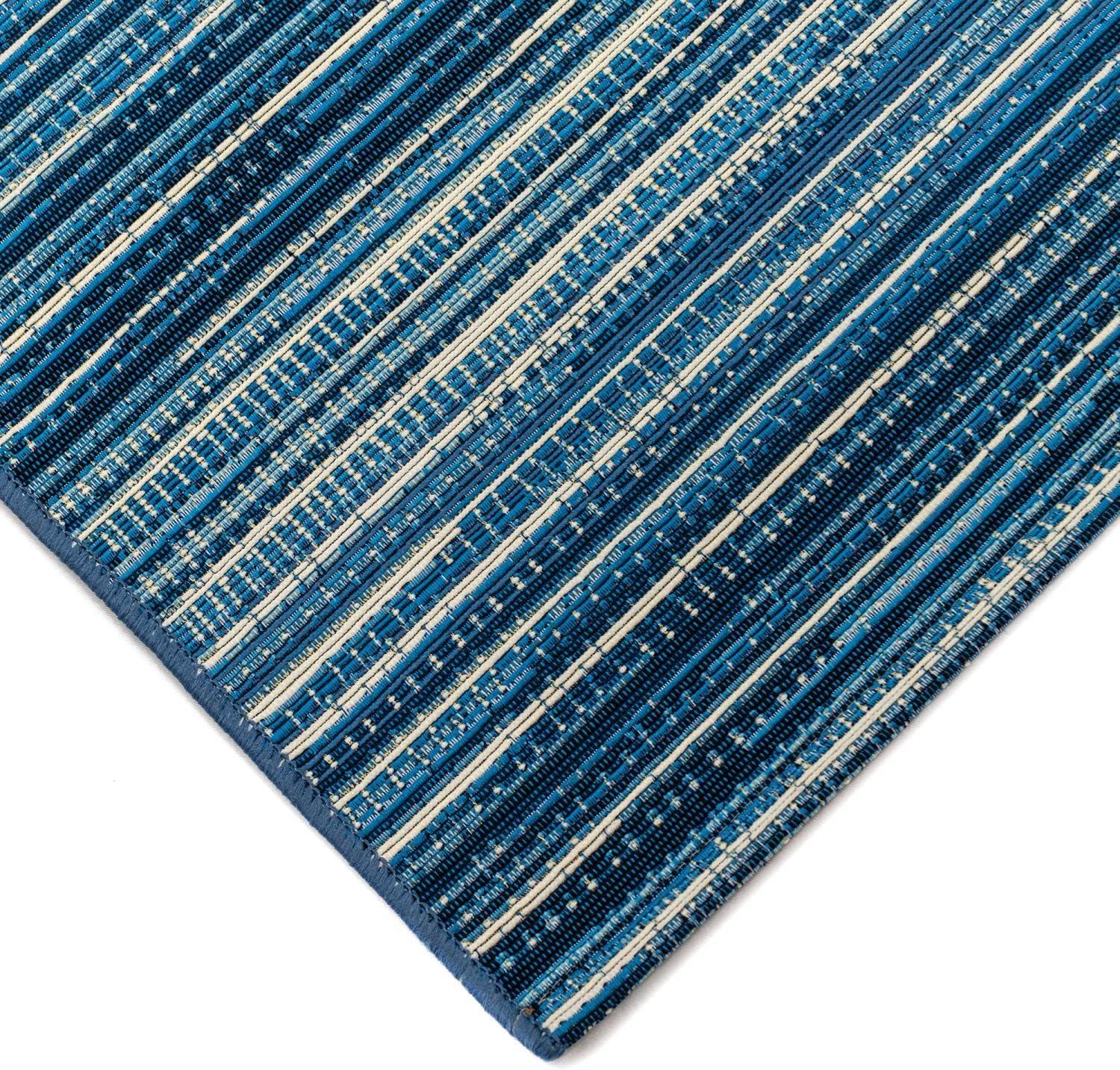 Liora Manne Marina Stripes Indoor/Outdoor Rug..