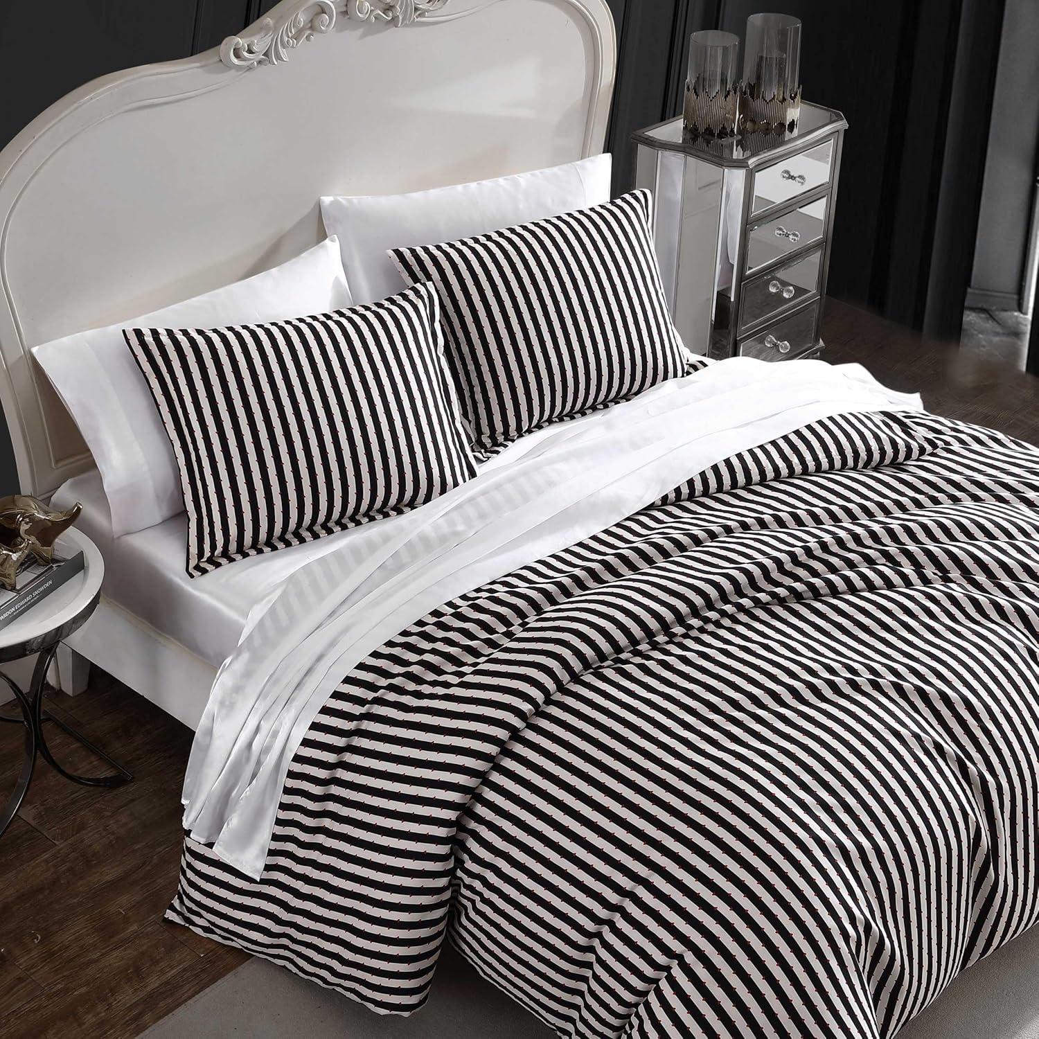 Betsey Johnson Wonderland Stripe Black Reversible Duvet Cover Set