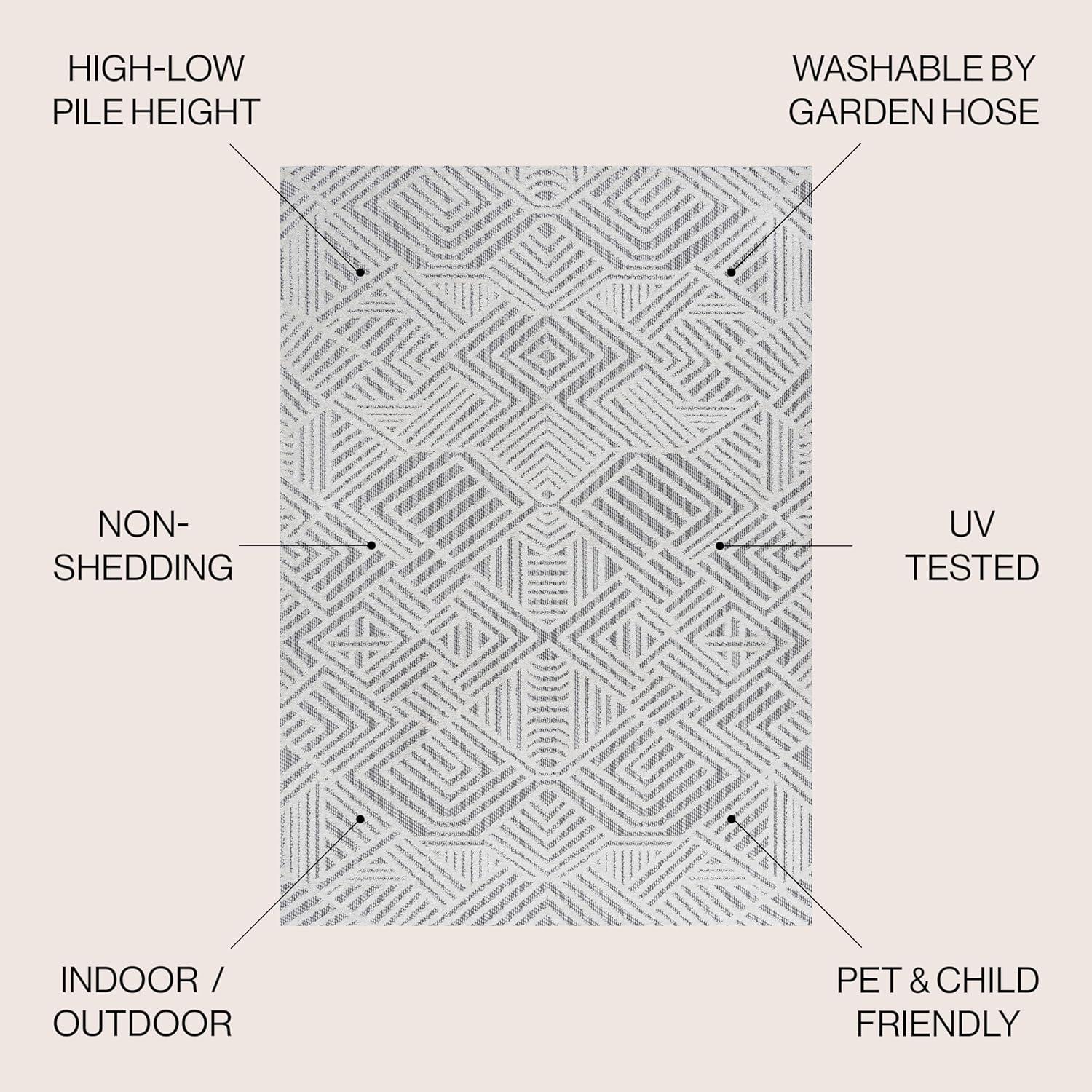 4'x6' Jordan High-Low Pile Art Deco Geometric Indoor/Outdoor Area Rug, White/Black - JONATHAN Y