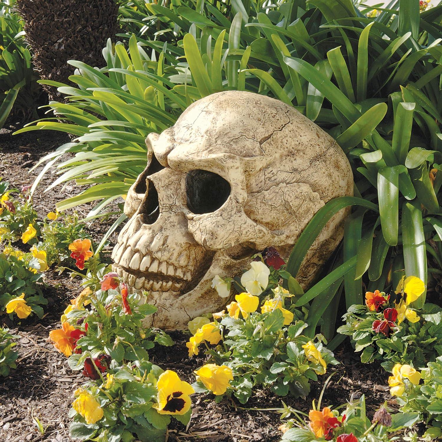 Sinister Simon Giant Skull Statue