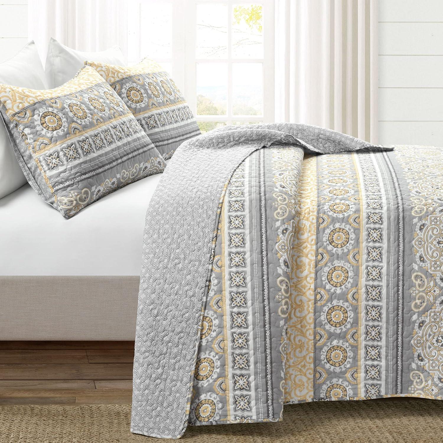Lush Decor Nesco Navy 320 TC Reversible Modern & Contemporary 3 Piece Quilt Set