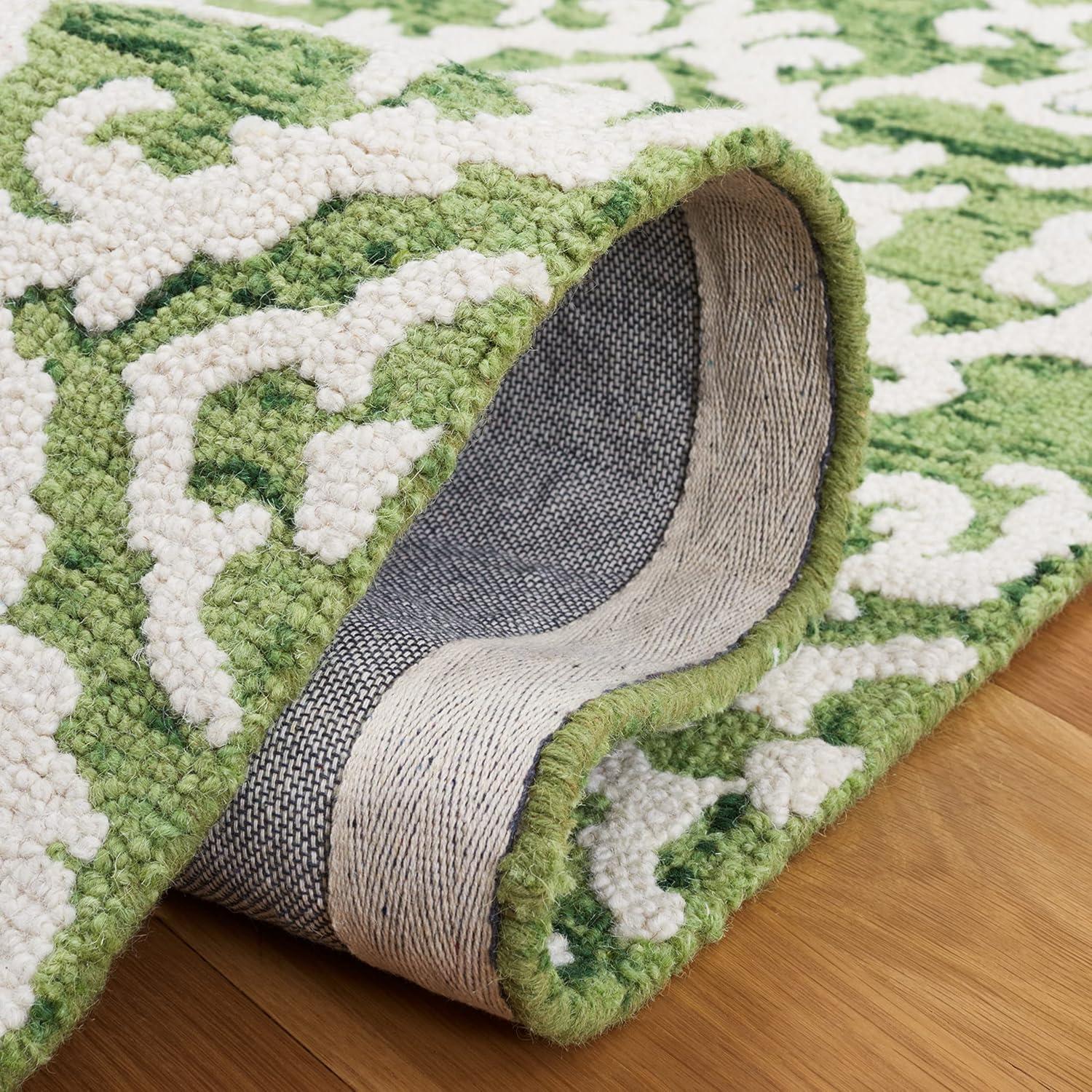 Ivory and Green Handmade Wool Tufted 8' x 10' Rug