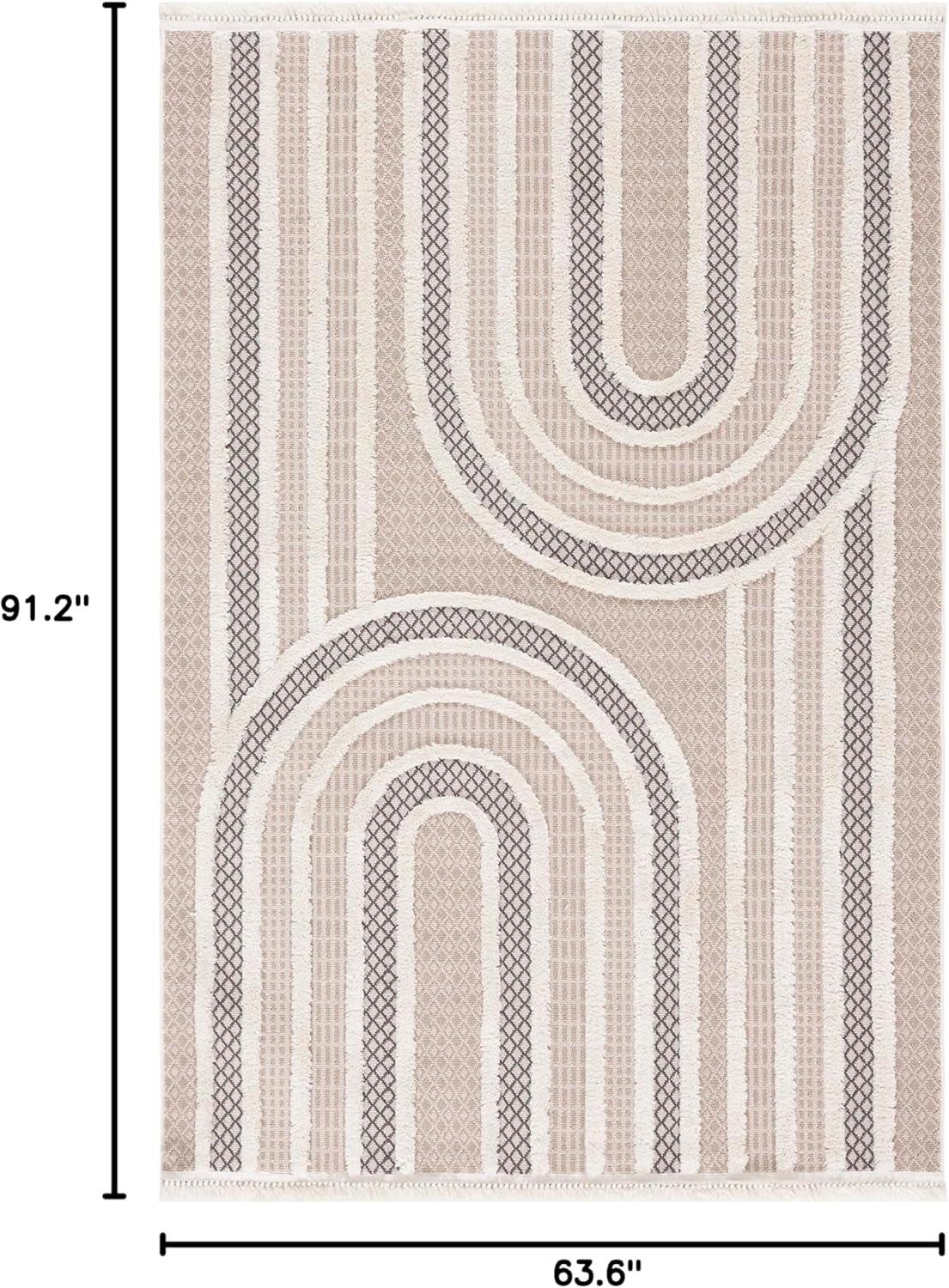 Urban 210 Area Rug In Beige / Ivory