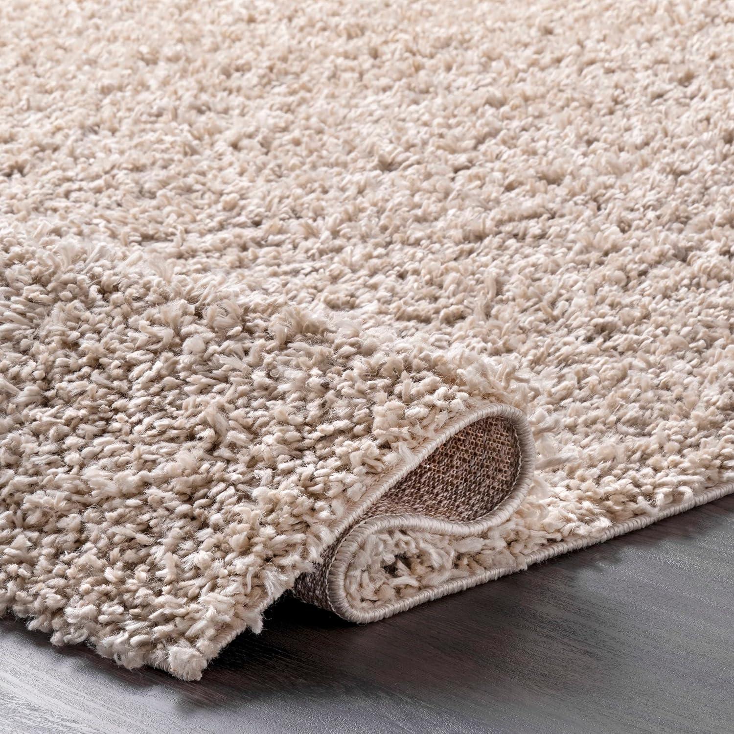 Cozy Plush Beige Round Shag Area Rug for Luxurious Comfort