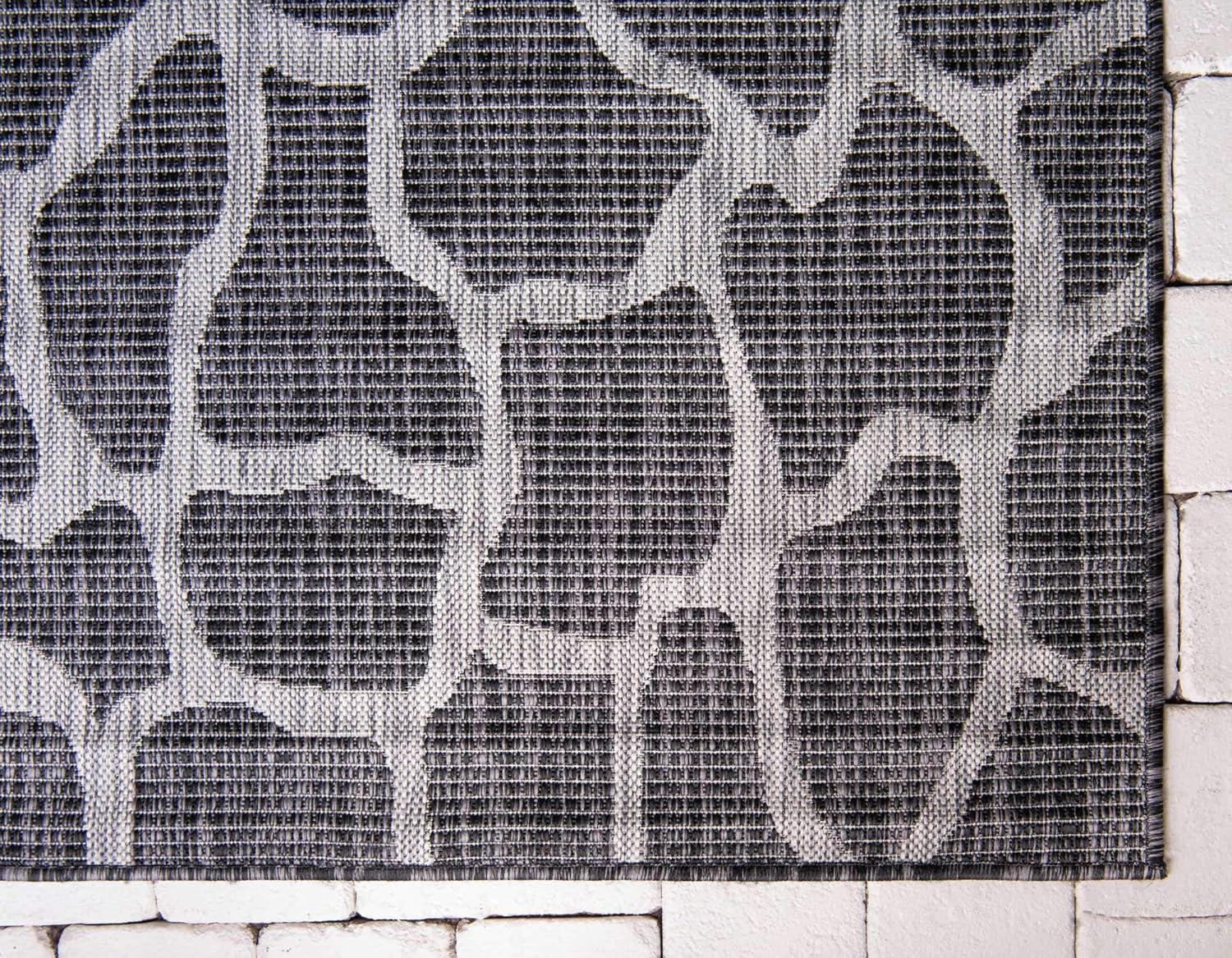 Unique Loom 6' 1 x 9' 0 Rectangle Indoor/Outdoor Safari Charcoal Gray Area Rug