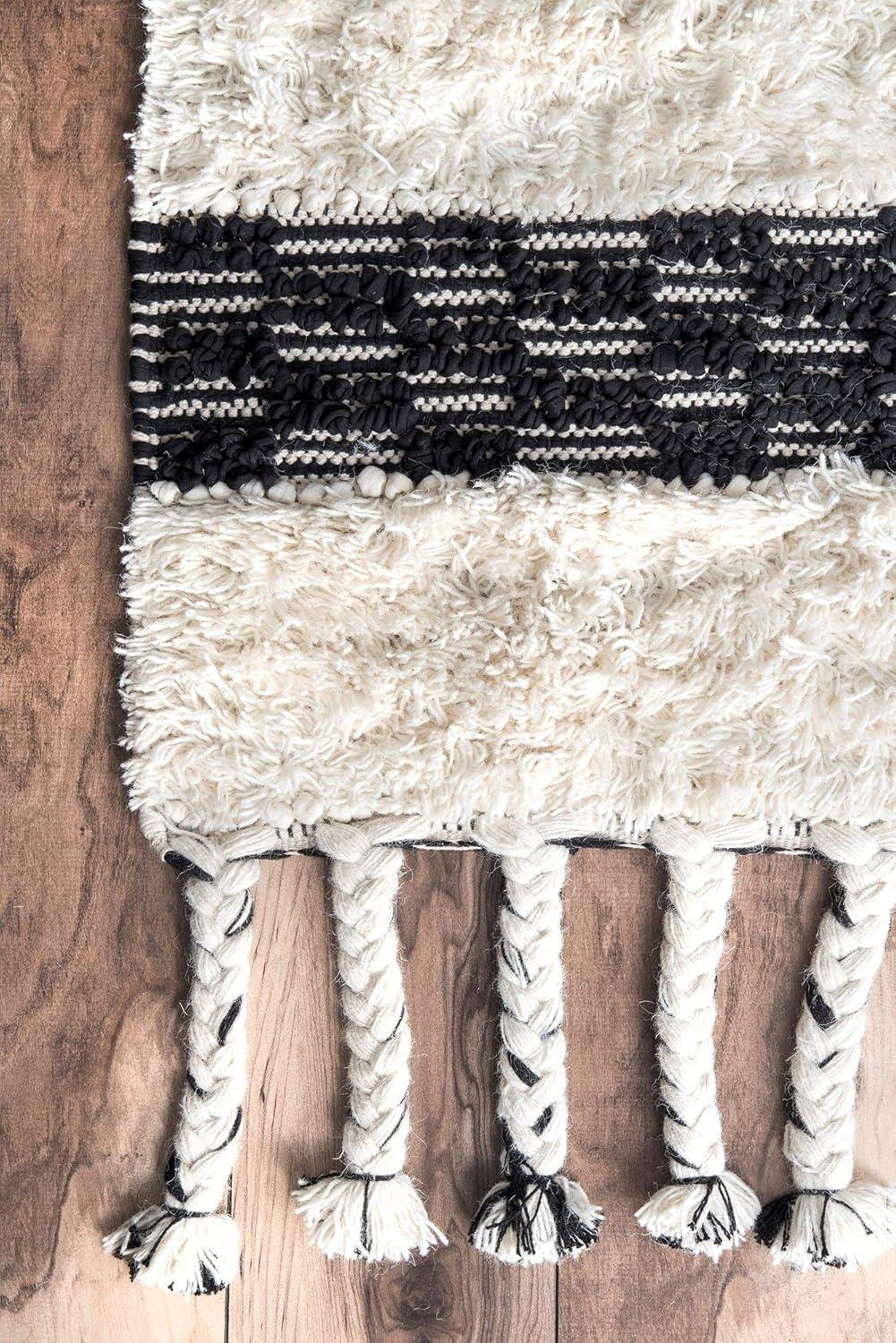Ivory Shag Tufted Handmade Wool Runner Rug 30"