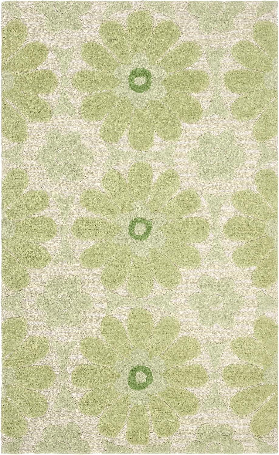 SAFAVIEH Kids Flowers Floral Area Rug, Beige/Green, 3' x 5'