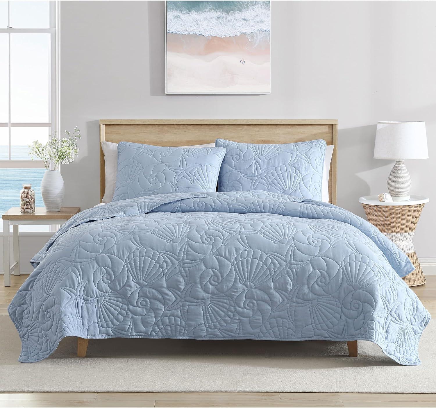 Blue Coastal Shell Pattern King Microfiber Quilt Set