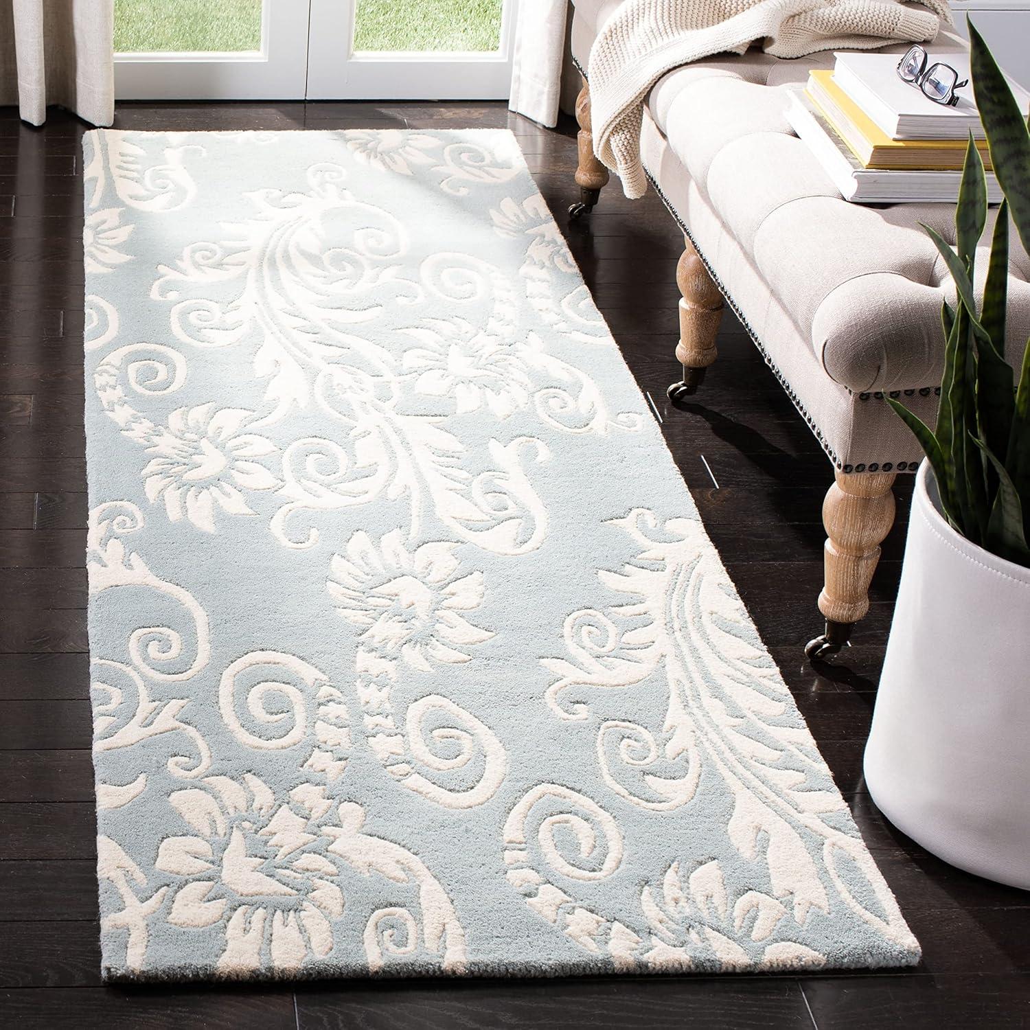 SAFAVIEH Soho Logan Floral Wool Area Rug, Blue/Ivory, 2' x 3'