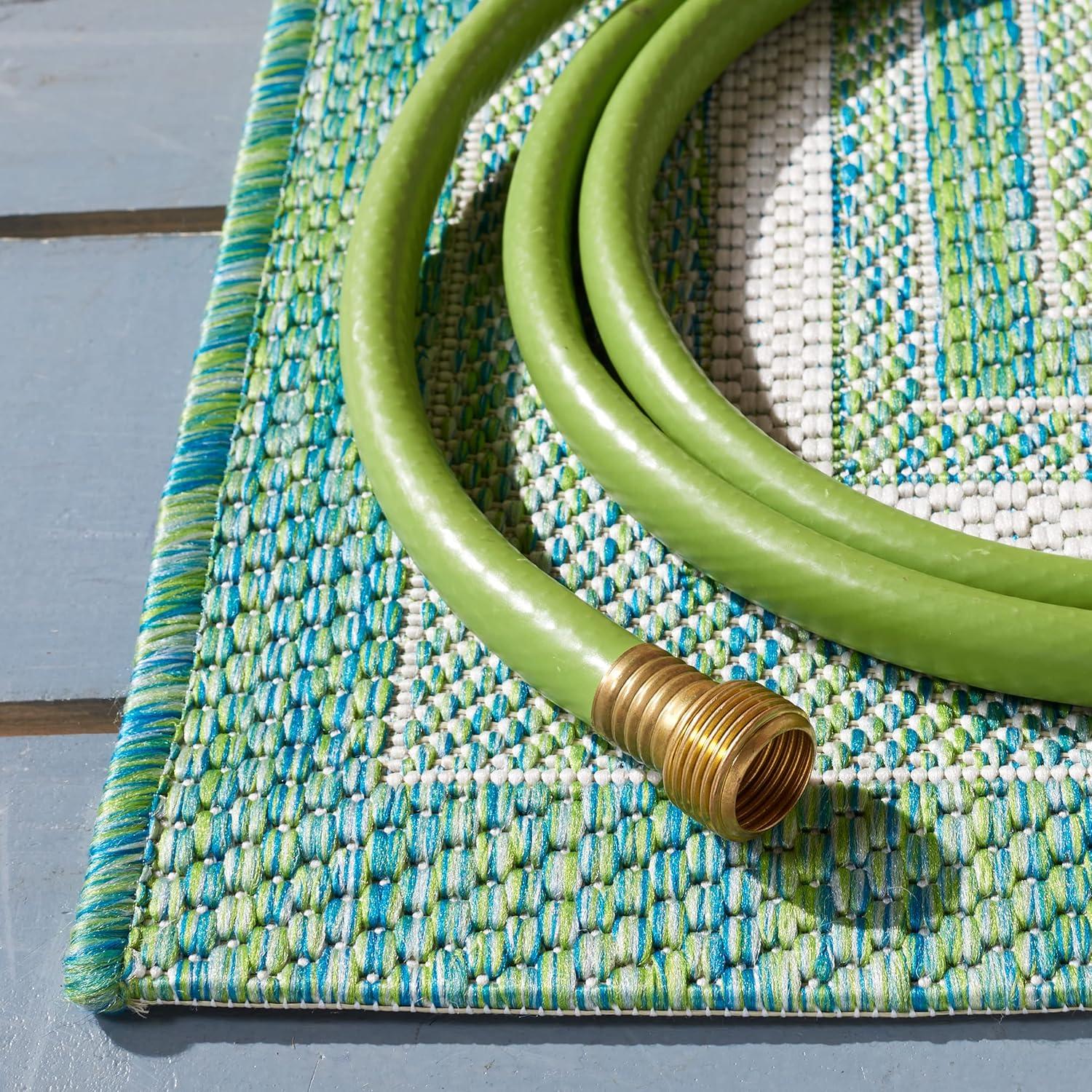 SAFAVIEH Courtyard Ercan Bordered Indoor/Outdoor Area Rug, Ivory/Green, 4' x 5'7"