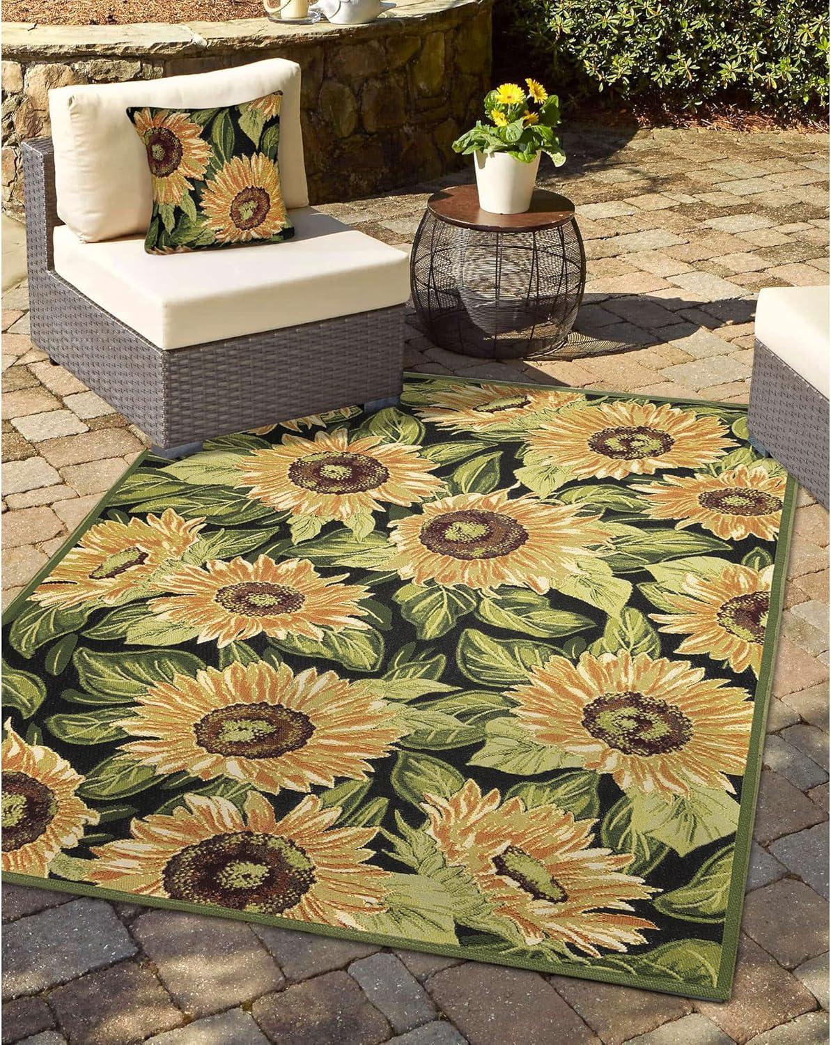 Liora Manne Floral Indoor/Outdoor Throw Pillow
