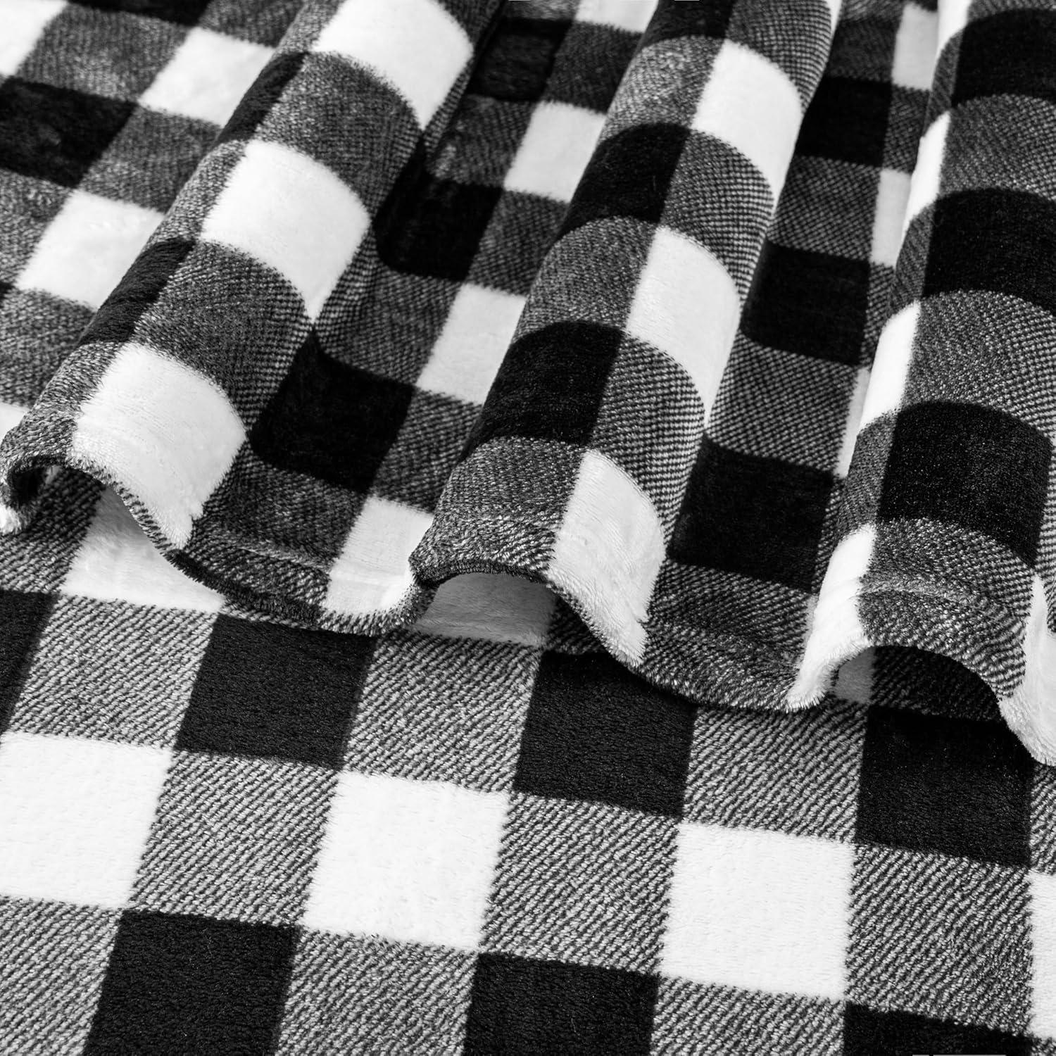 Pavilia Hand Woven Throw Blanket