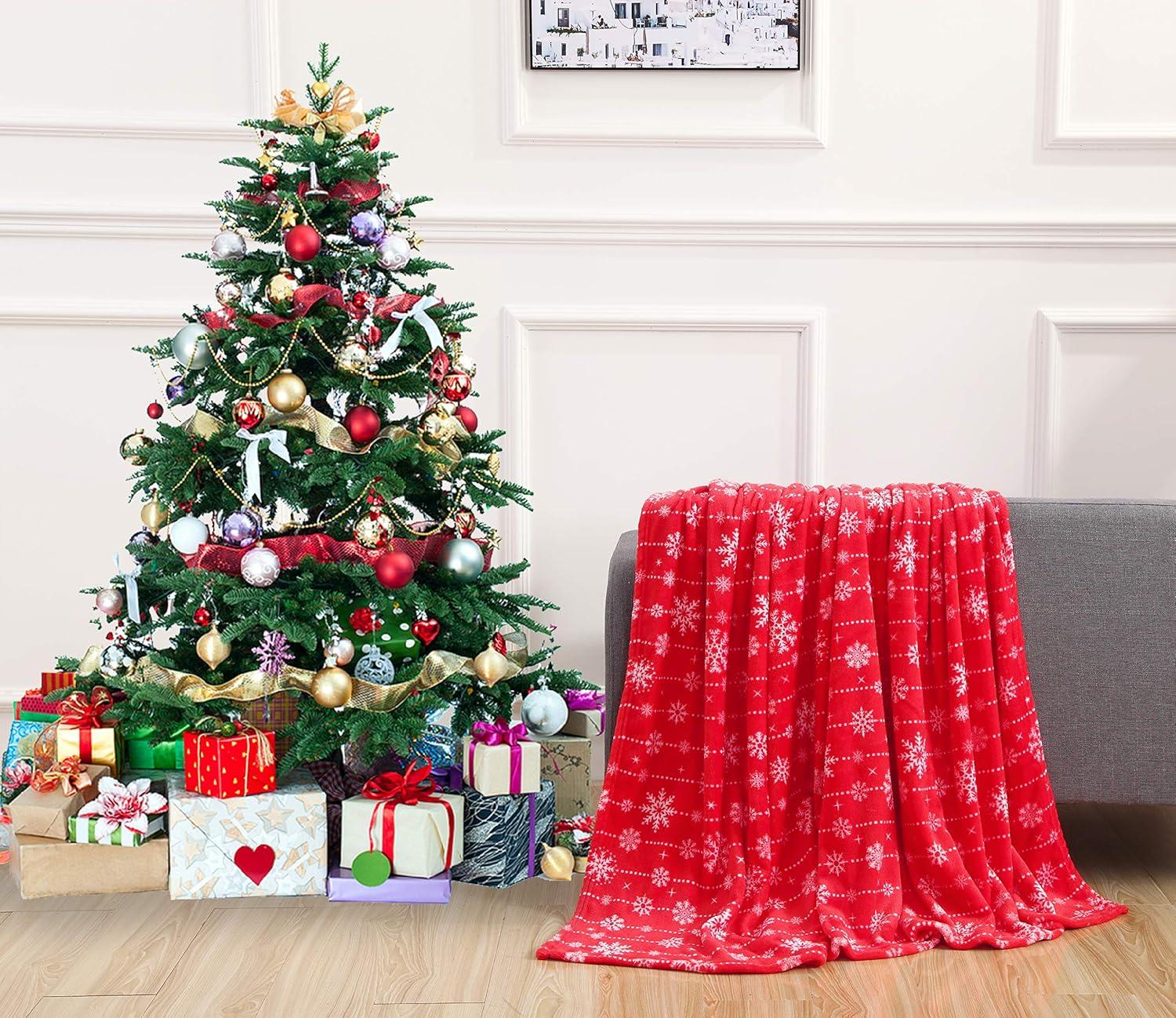 Red Snowflake Ultra Plush Fleece Winter Throw Blanket 50" x 60"