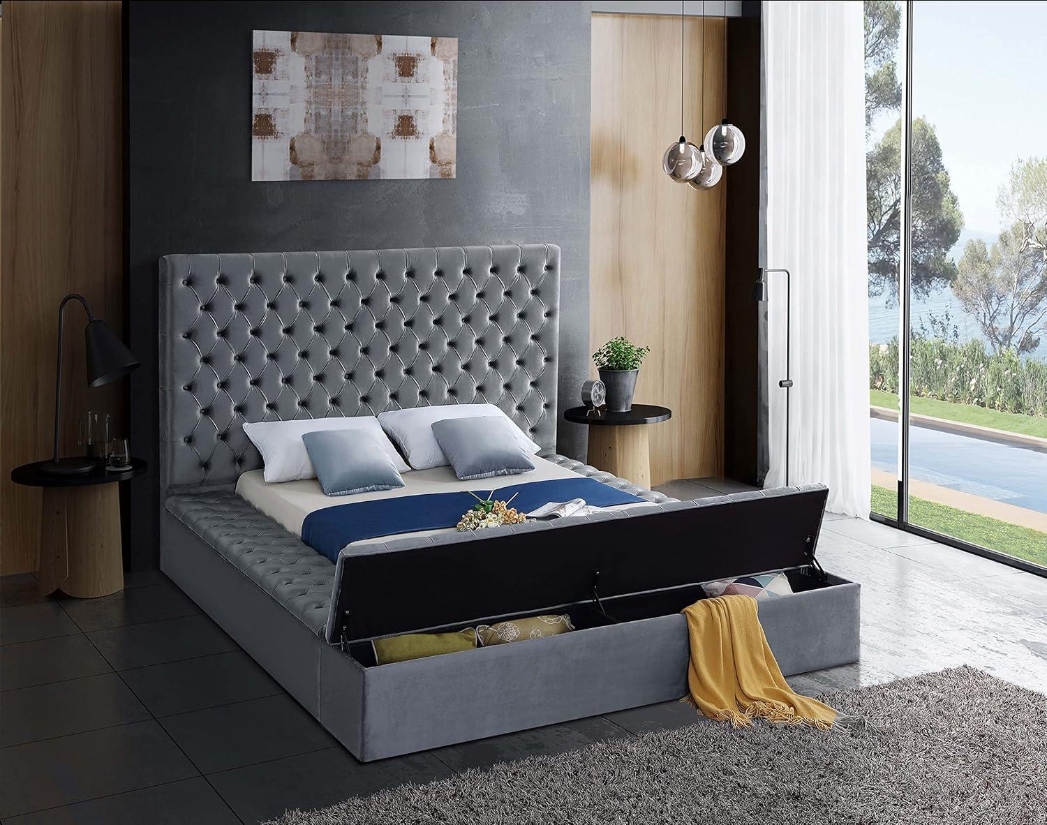 Johnnay Upholstered Platform Storage Bed