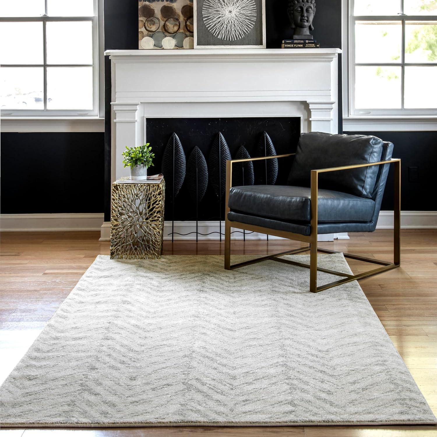 Nuloom Rosanne Transitional Striped Area Rug