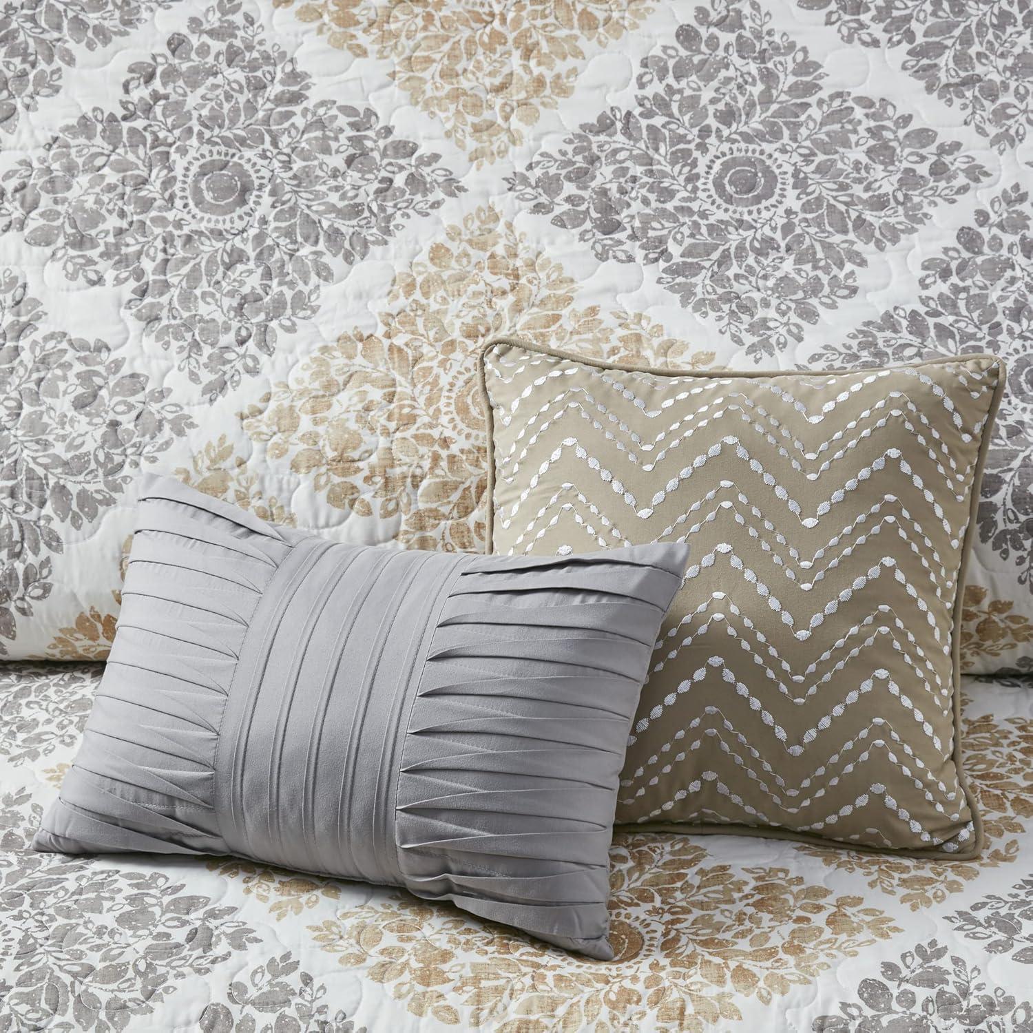 Madison Park Claire Quilt Modern Design - All Season, Breathable Coverlet Lightweight Bedding Set, Matching Shams, Decorative Pillow, King/Cal King (104 in x 92 in), Diamond Neutral 6 Piece