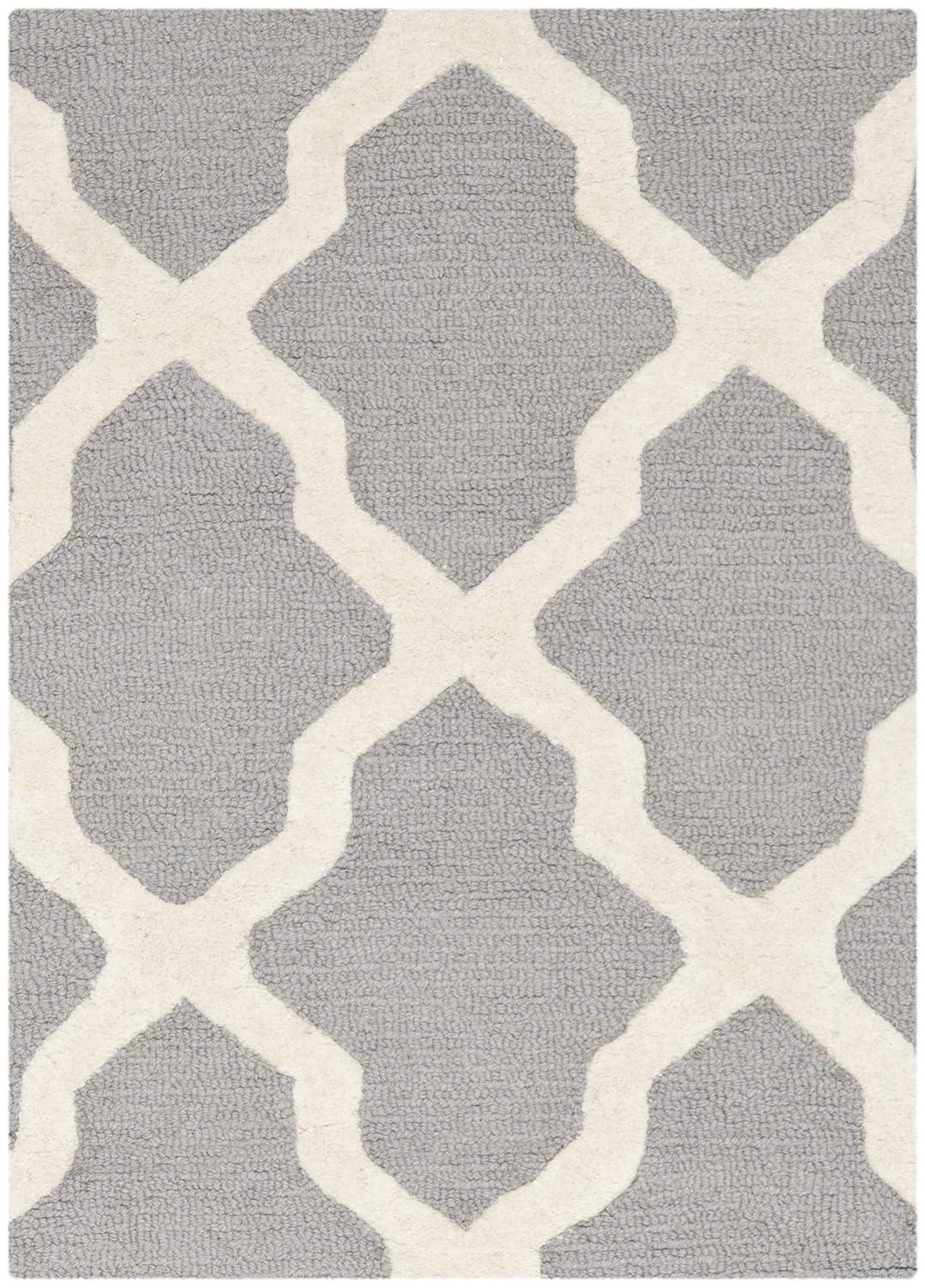 Cambridge Silver/Ivory Doormat 2 ft. x 3 ft. Geometric Trellis Area Rug