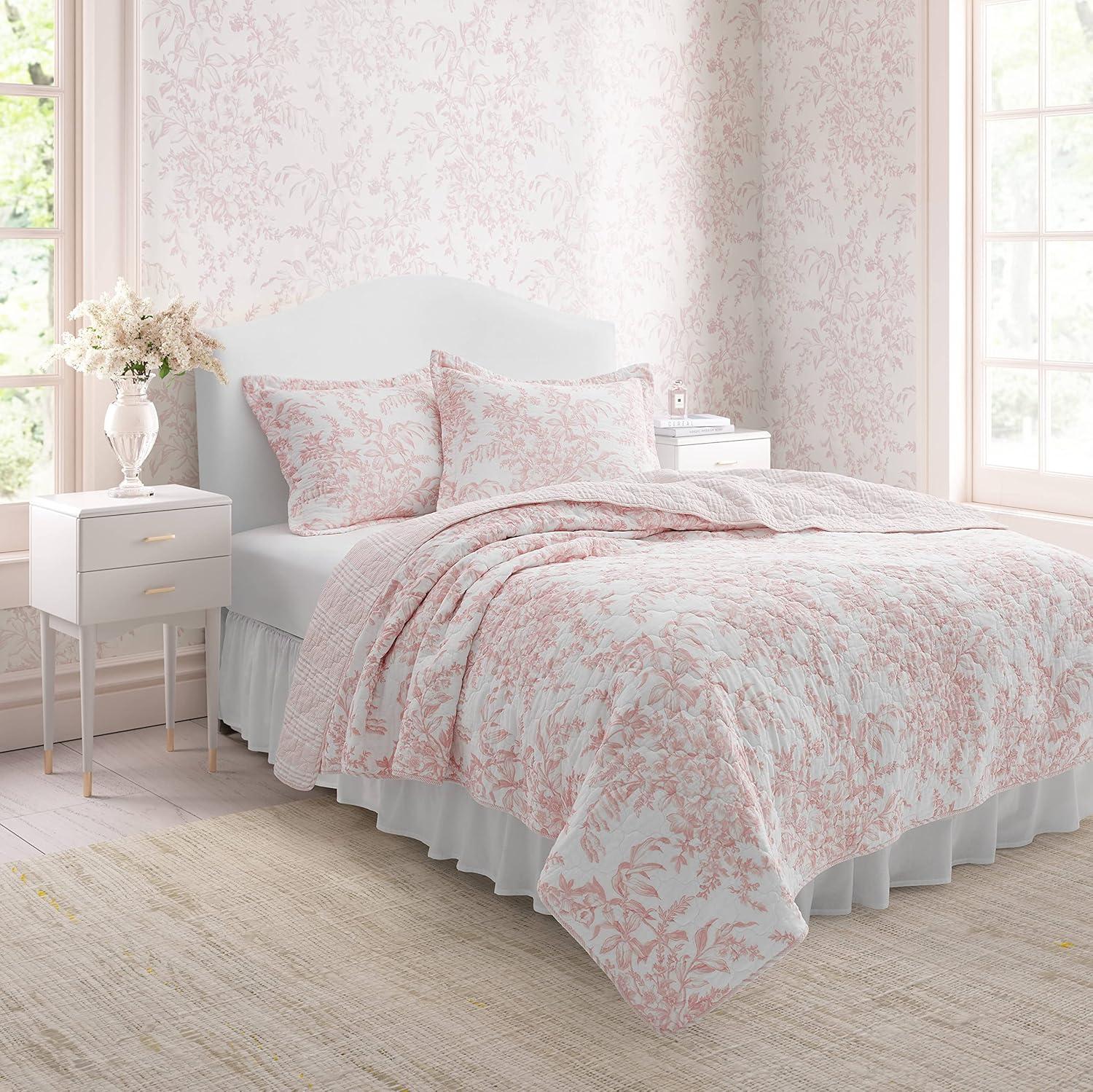 Twin Pink Cotton Reversible Quilt Set with Shams