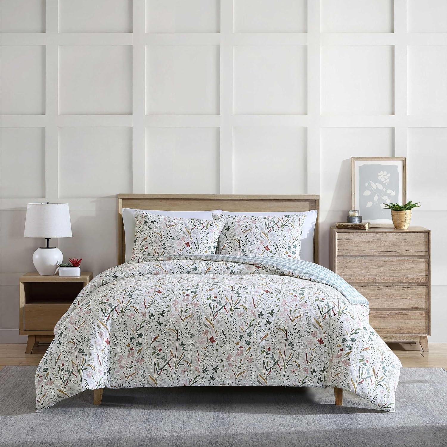 Eddie Bauer Varigated Eddie Bauer Woodland Forest Cotton Reversible Pink Comforter Set