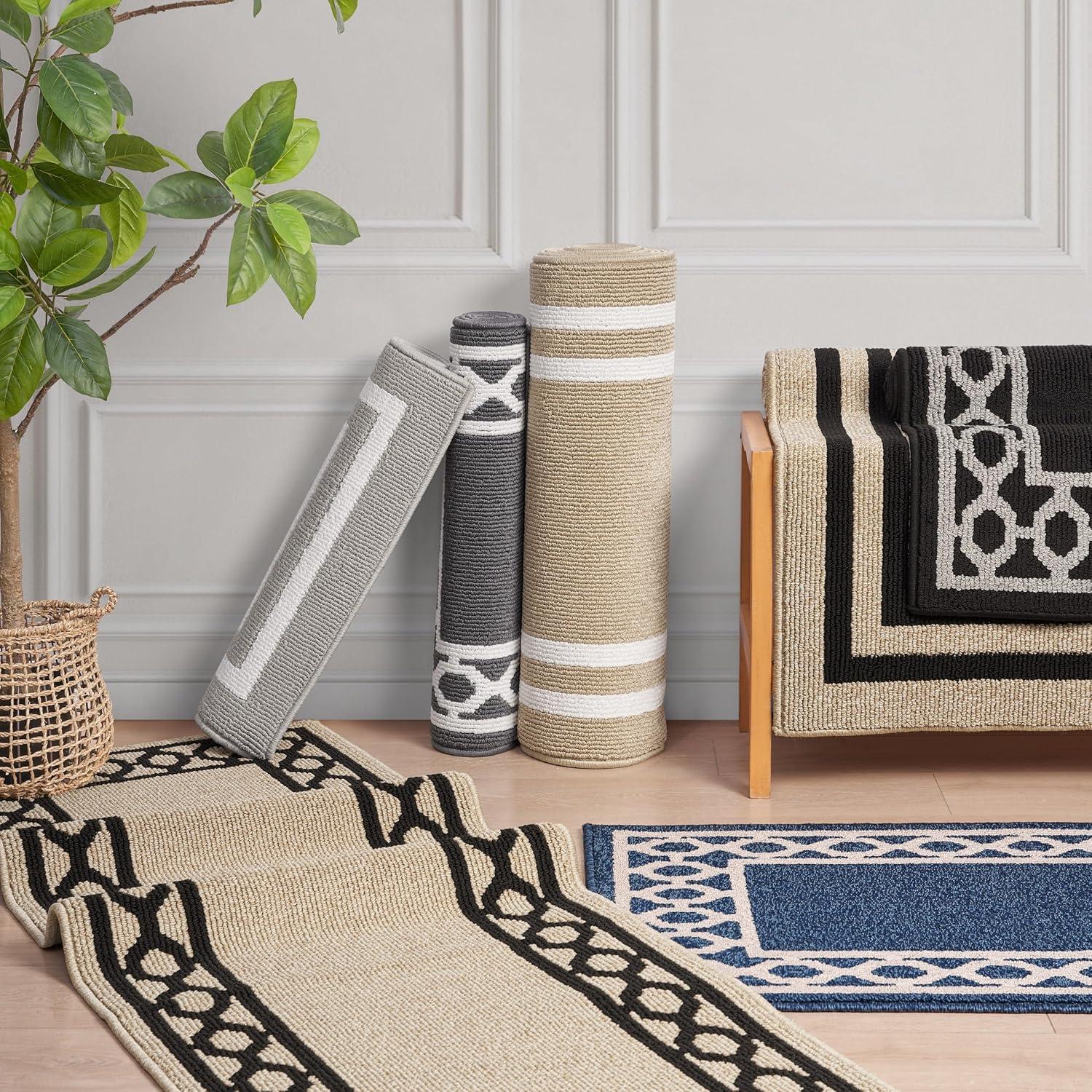 Double Border Machine Tufted Performance Light Gray/White Rug
