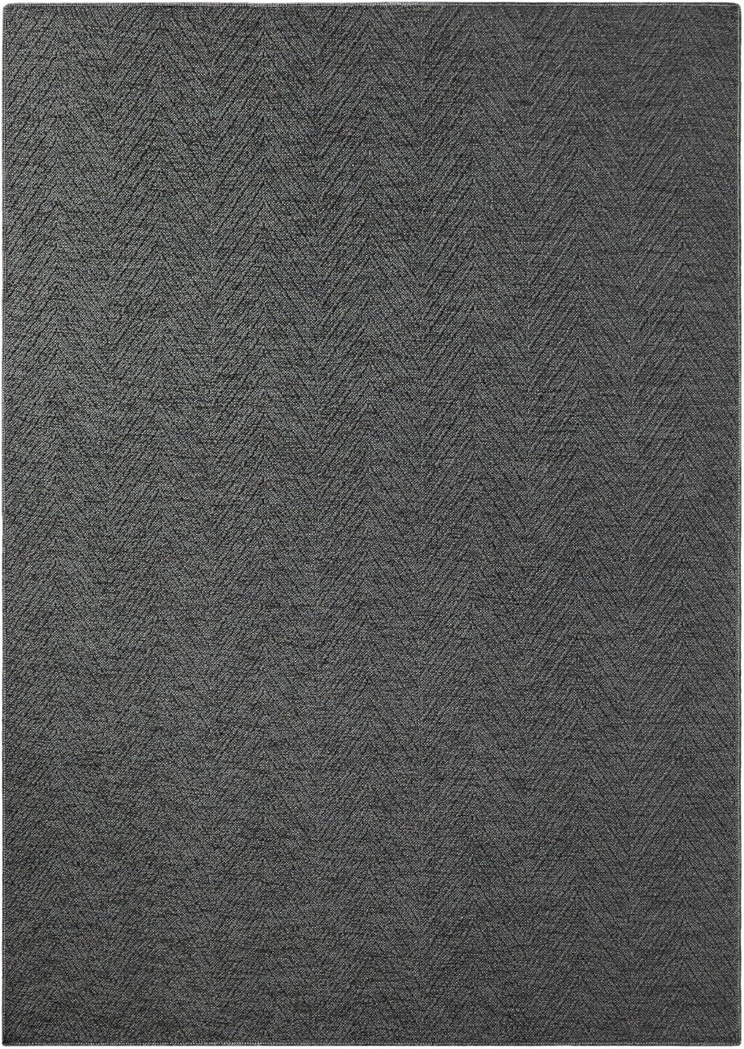 TOWN & COUNTRY BASICS Pax Herringbone Textured Solid Machine Washable Area Rug Black
