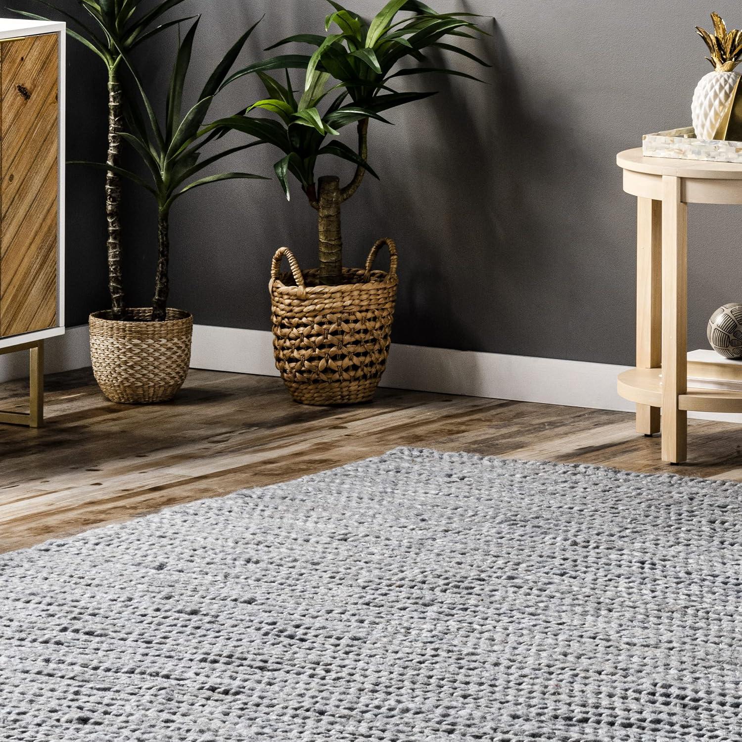 Nuloom Penelope Braided Wool Indoor Area Rug