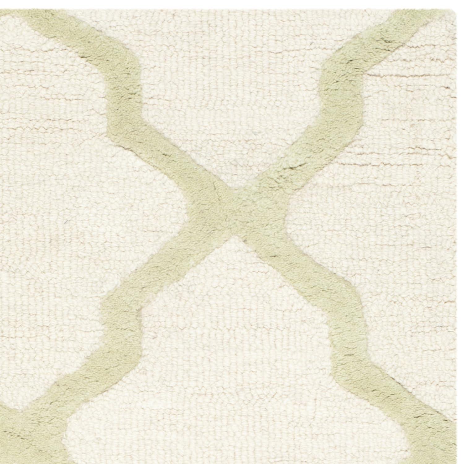 Cambridge CAM121 Hand Tufted Area Rug  - Safavieh