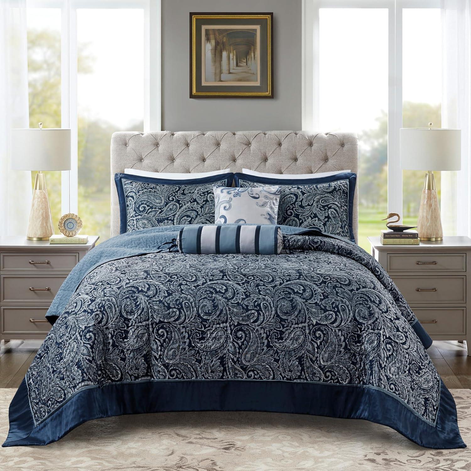 Madison Park Aubrey 5 Piece Jacquard Bedspread Set with Throw Pillows