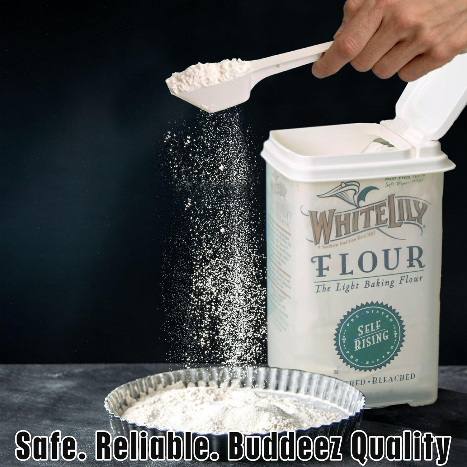 Buddeez Flour and Sugar Container - 3.75 Quart All Purpose Kitchen Organization and Storage Unit, Large Food Storage Container For Kitchen and Organizing Your Pantry (with Scoop)