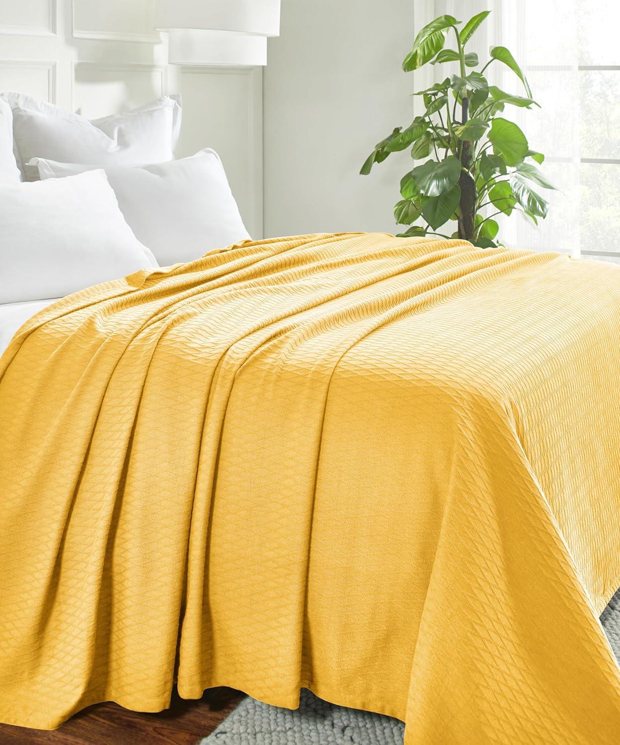 Superior Diamond All-Season Cotton Blanket, Throw, Yellow