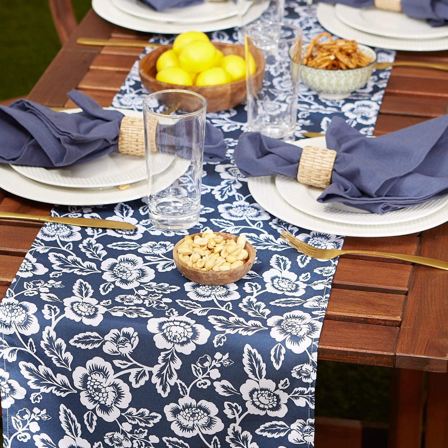 (MH) Weston Round Dining Table ..