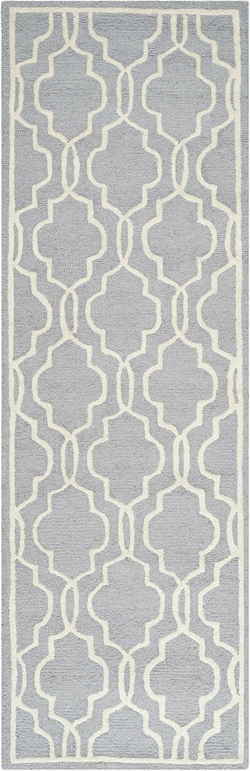 Cambridge CAM131 Tufted Indoor Runner Rug - Silver/Ivory - 2'6"x16' - Safavieh