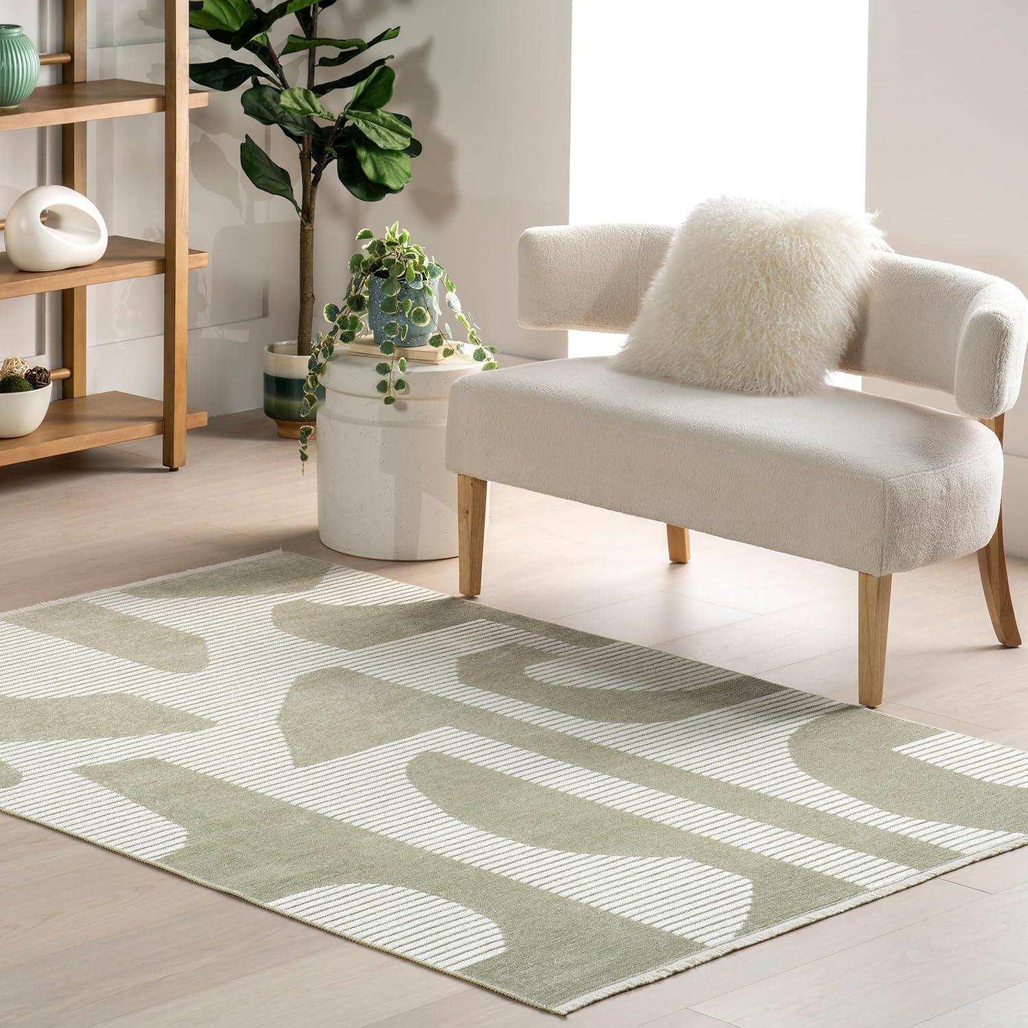 nuLOOM 4' x 6' Versa Collection Reversible SuperiorWash Machine Washable Stain-Resistant Indoor Area Rug, Grania Light Green