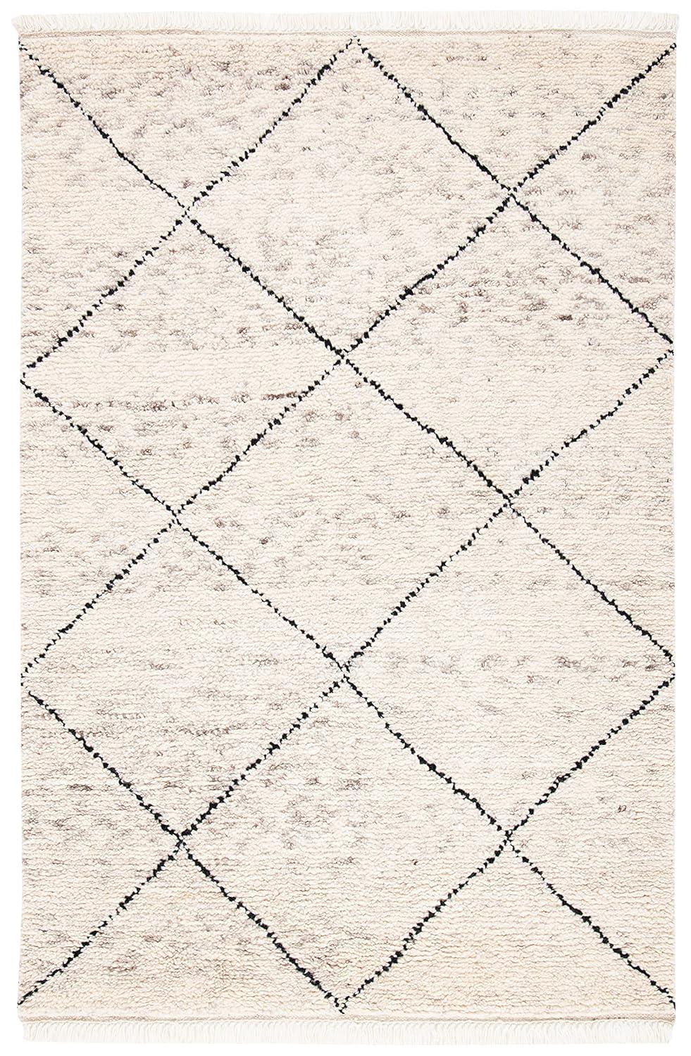 SAFAVIEH Casablanca Astrid Geometric Wool Area Rug, Ivory/Black, 5' x 8'