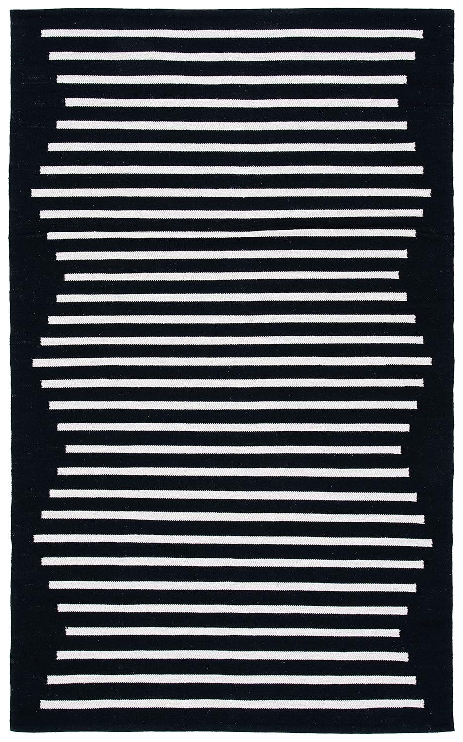 Montauk MTK313 Hand Woven Indoor Accent Rug - Black/Ivory - 3'x5' - Safavieh