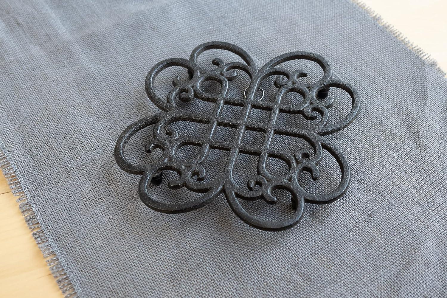 gasaré, Cast Iron Trivet for Hot Dishes, Pots, and Pans, Metal Trivet, Classic Design, Rubber Feet Caps, Ring Hanger, 9 Inches, Brown, 1 Unit C43