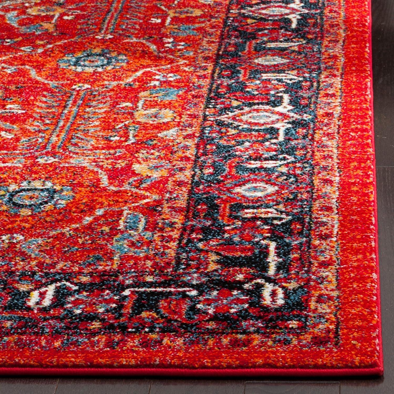 Vintage Hamadan VTH220 Power Loomed Indoor Area Rug  - Safavieh