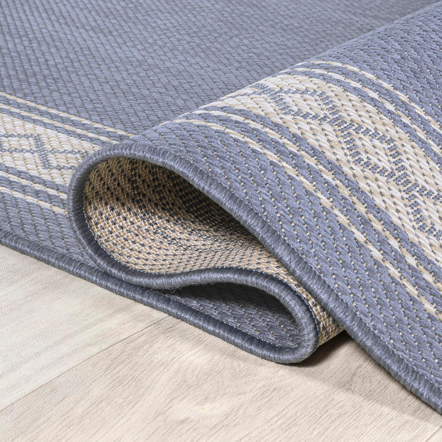 Lucia Classic Diamond Border Indoor/Outdoor Area Rug - JONATHAN Y