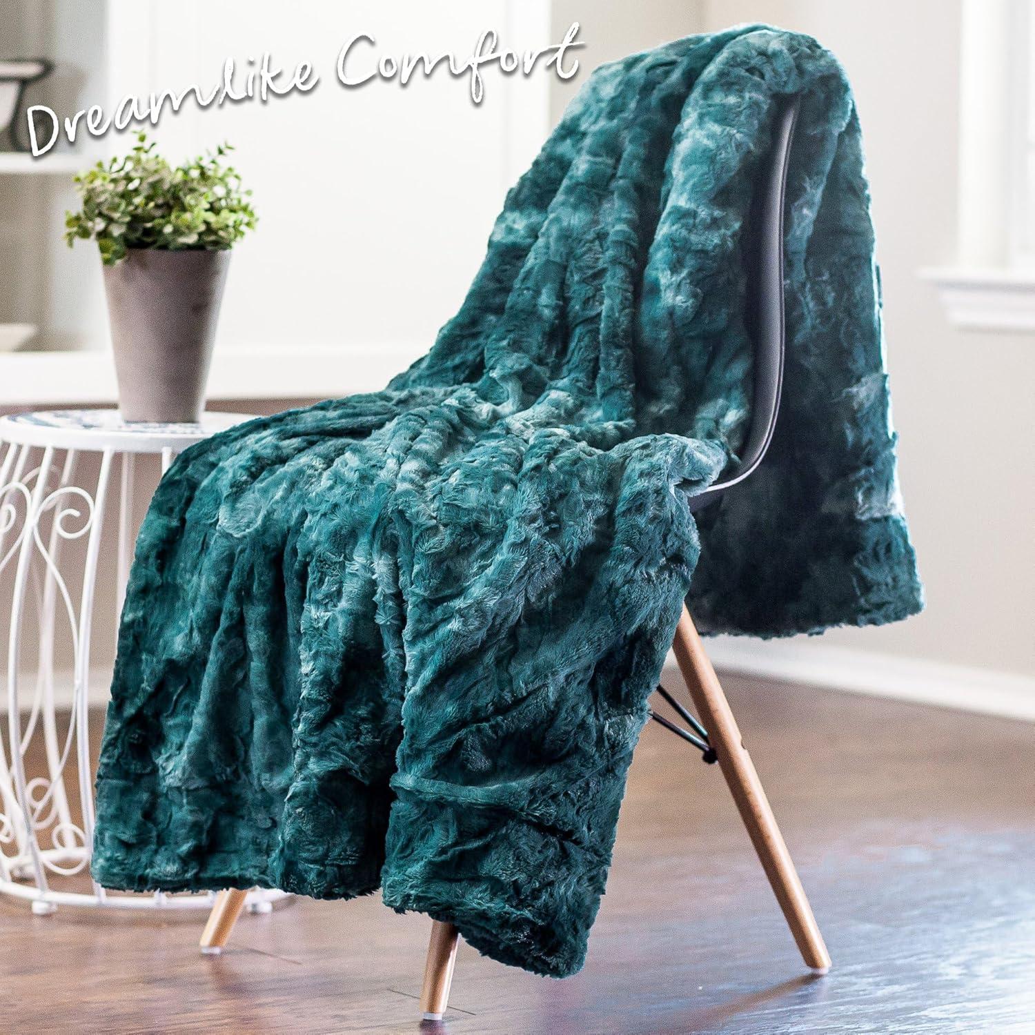 Chanasya Woven Blanket