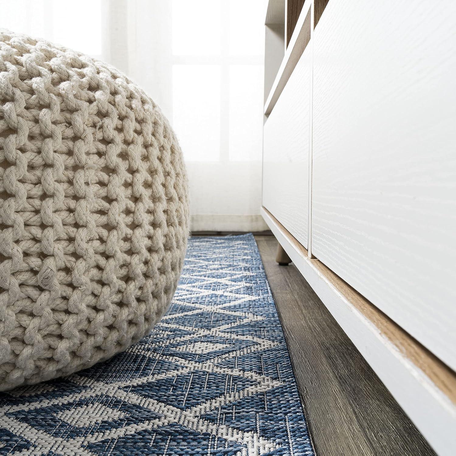3'x5' Tokay Bohemian Geometric Indoor/Outdoor Area Rug, Blue/Ivory - JONATHAN Y