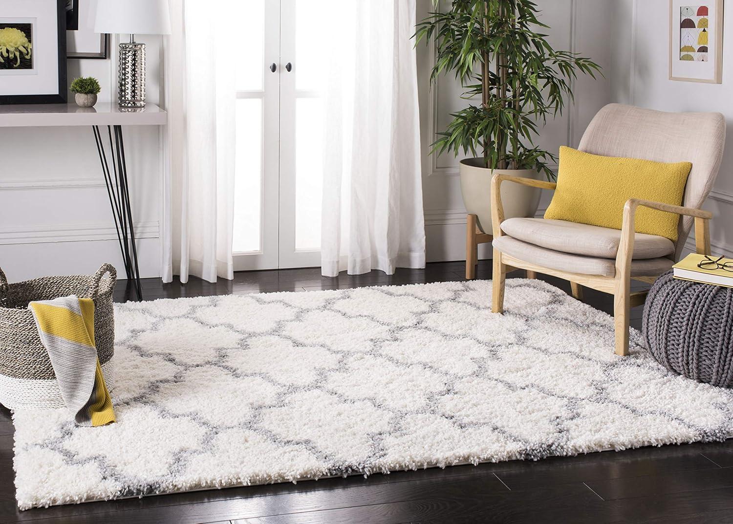 Fontana Shag 800 FNT818 Power Loomed Indoor Area Rug - Cream/Grey - 4'x6' - Safavieh