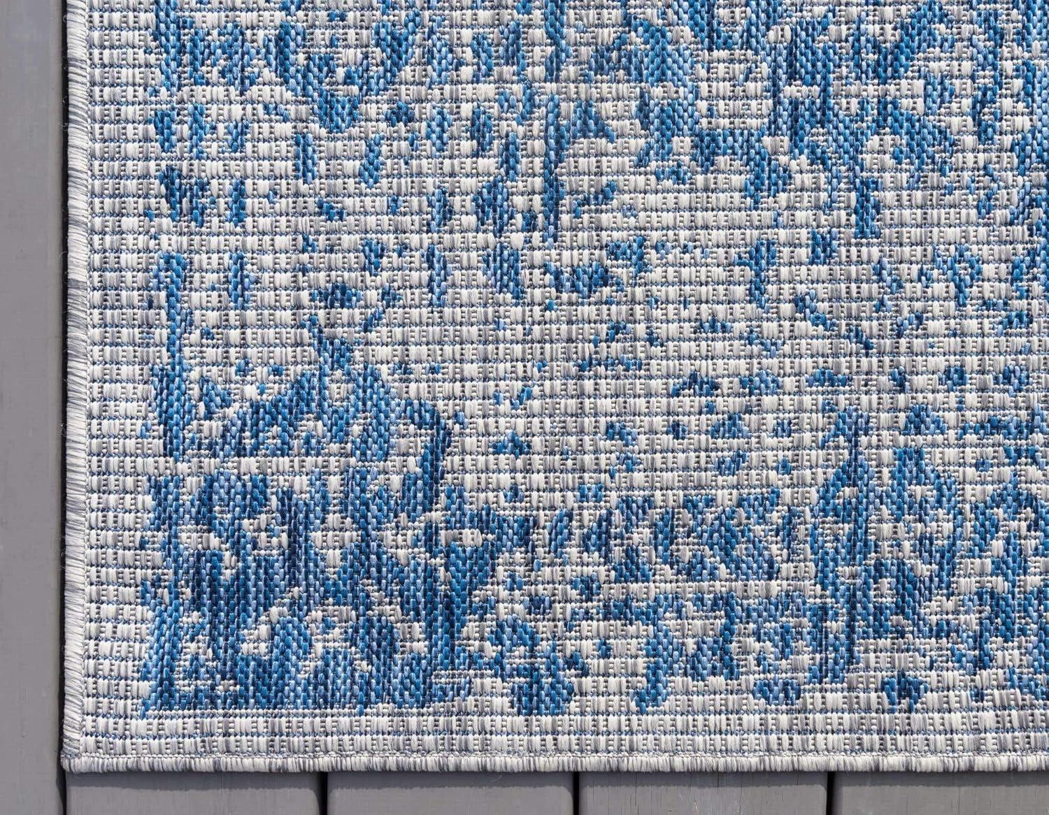 Unique Loom 3' 3 x 5' 3 Rectangle Indoor/Outdoor Traditional Blue Area Rug