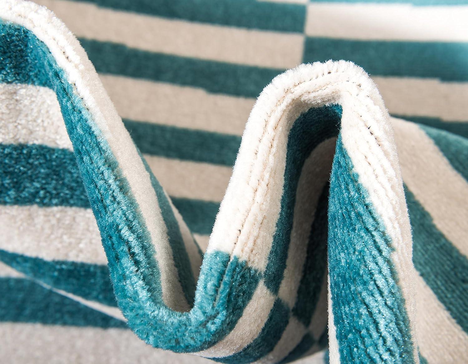 Unique Loom Williamsburg Collection Area Rug - Striped (4' 1" x 6' 1" Rectangle Turquoise/Ivory)