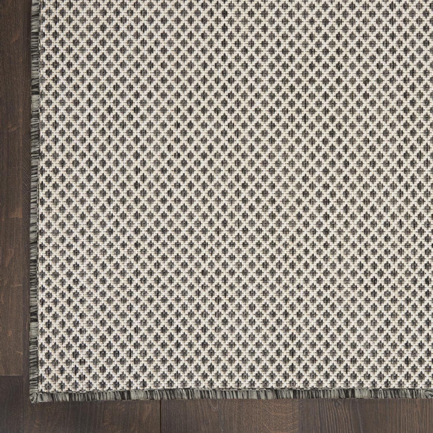 Nourison Courtyard COU01 Indoor/outdoor Area Rug - Ivory Charcoal 7' x 10'
