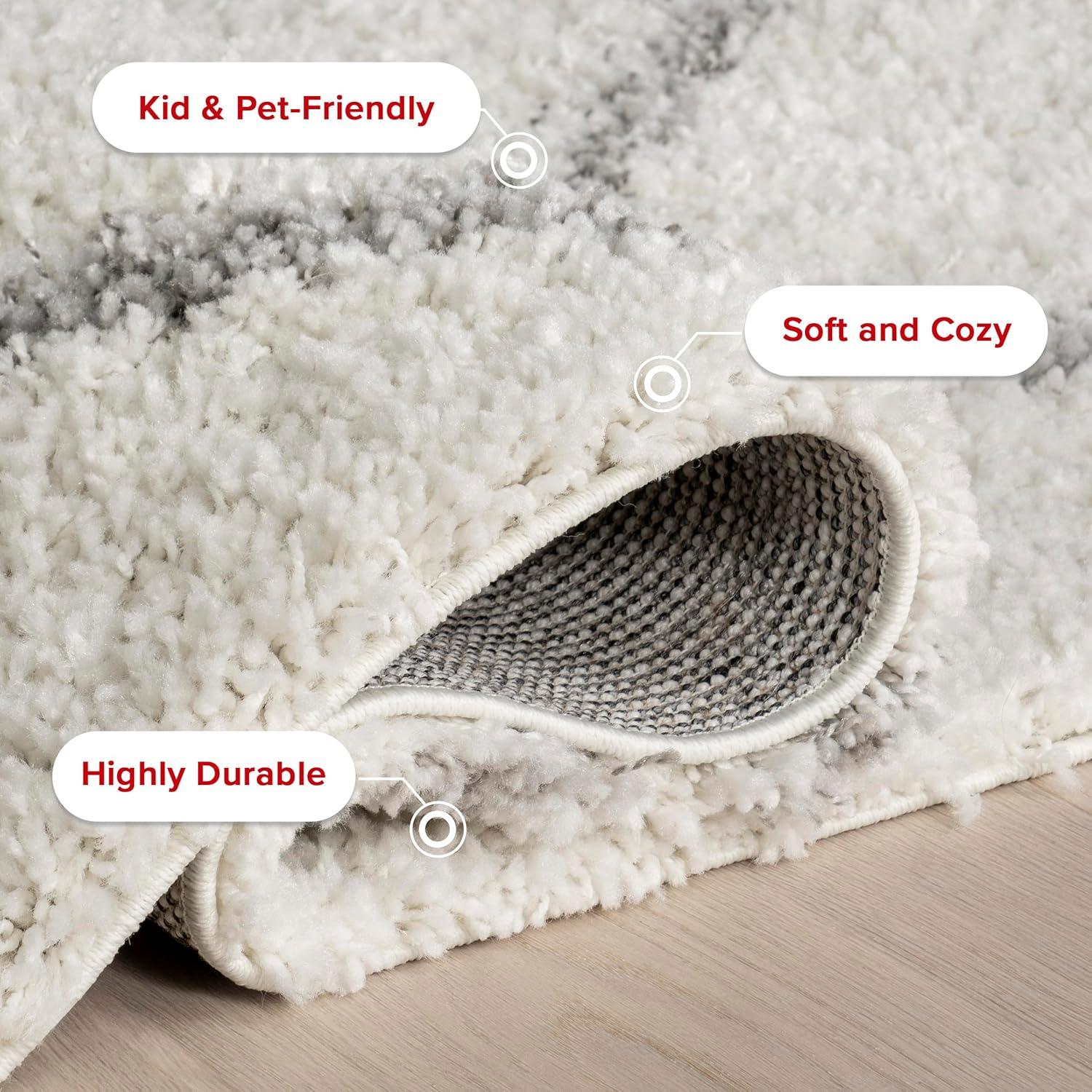 Nuloom Tess Trellis 5 Square Shag Indoor Area Rug for Living Room Bedroom Dining Room Nursery, White/Grey